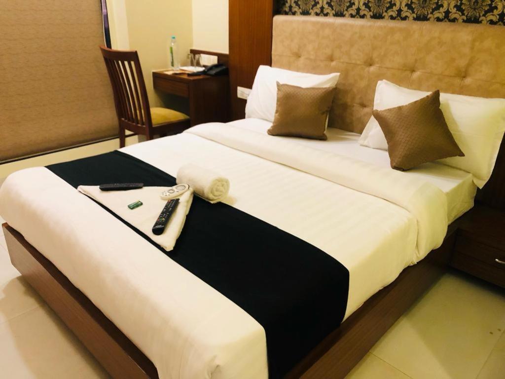 Glitz 7even Hills- Nr International Airport T2 Guest house *