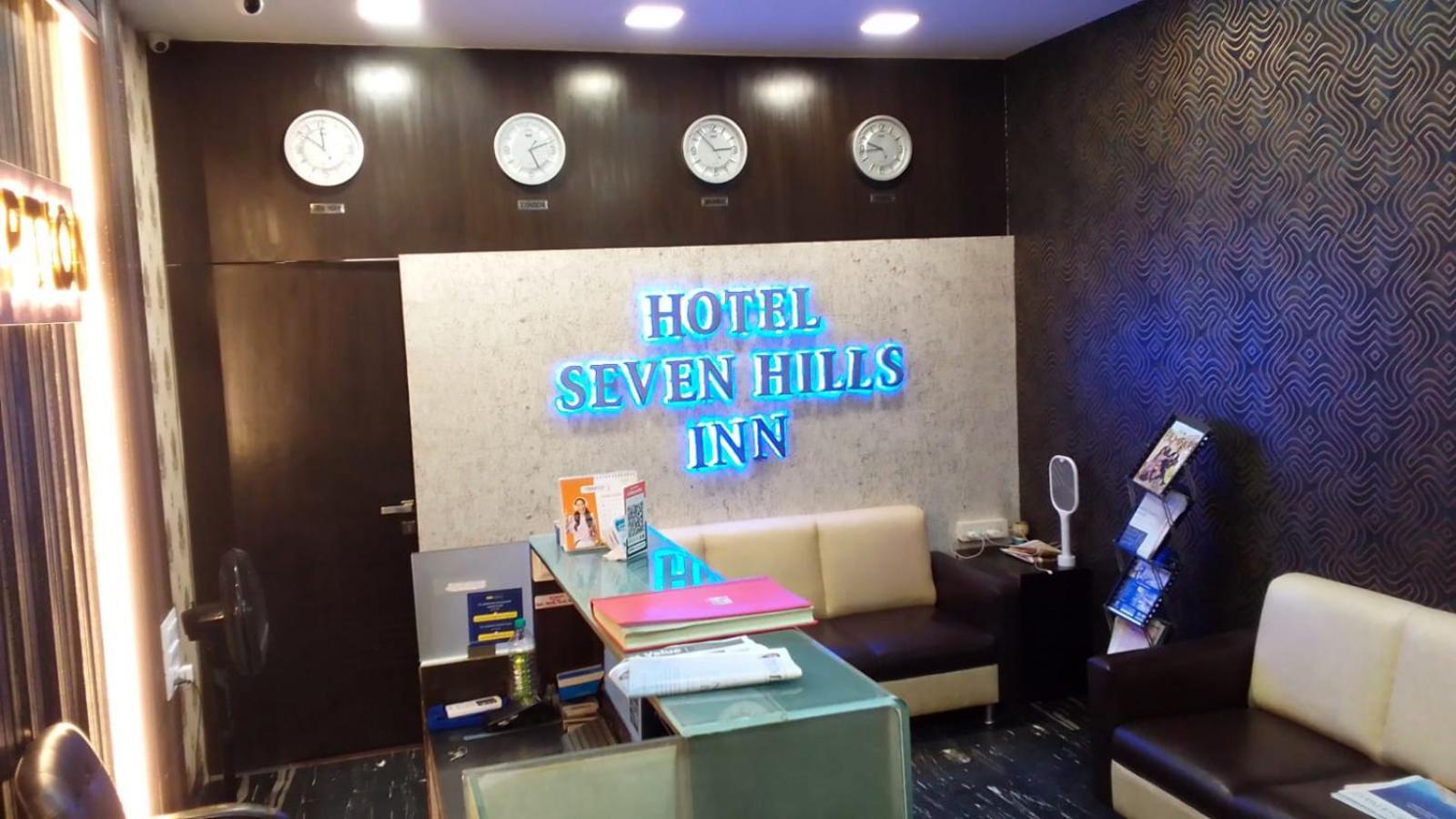 Guest house Glitz 7even Hills- Nr International Airport T2 Mumbai