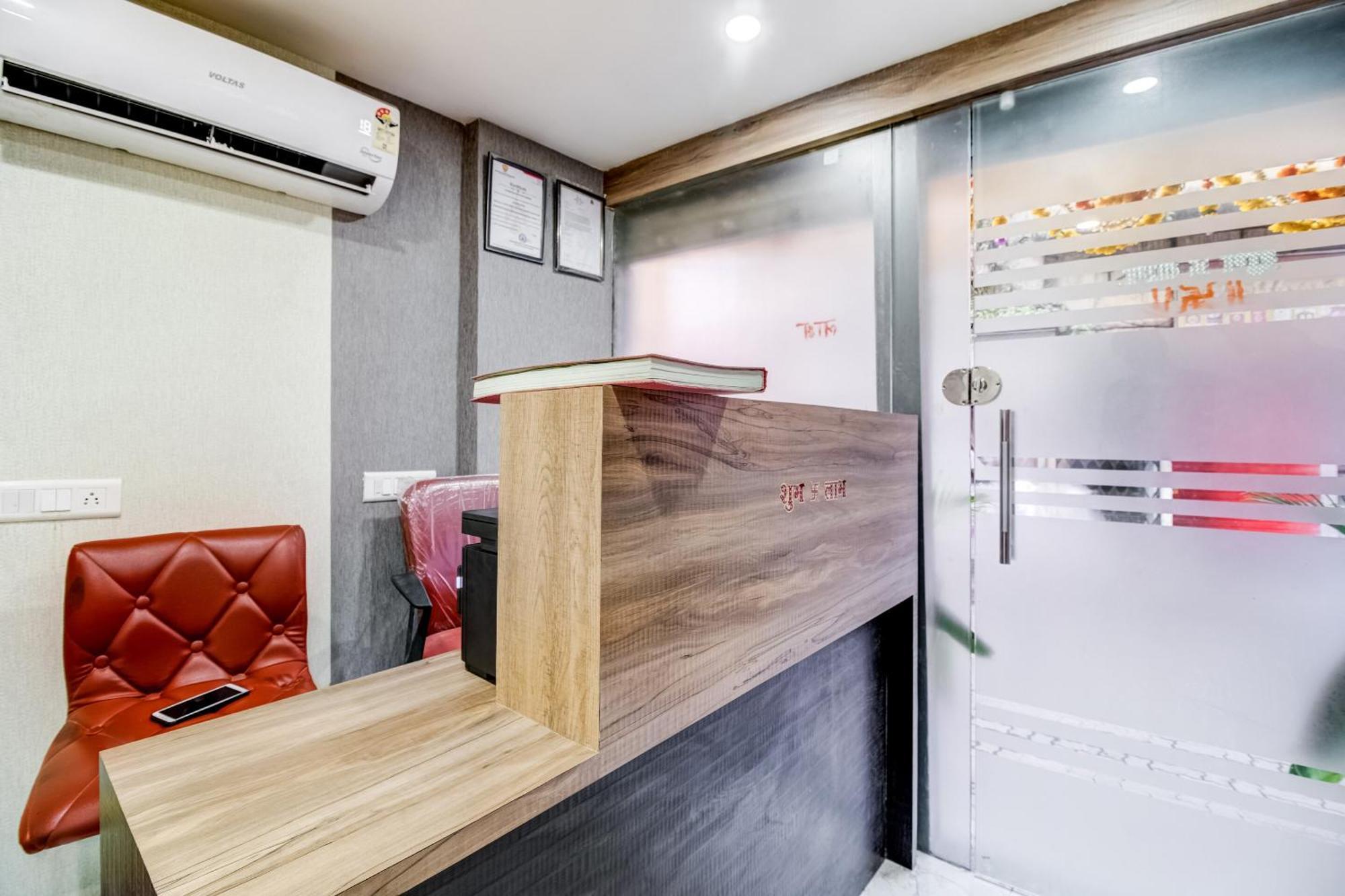 Hotel Oyo Flagship Qubic
