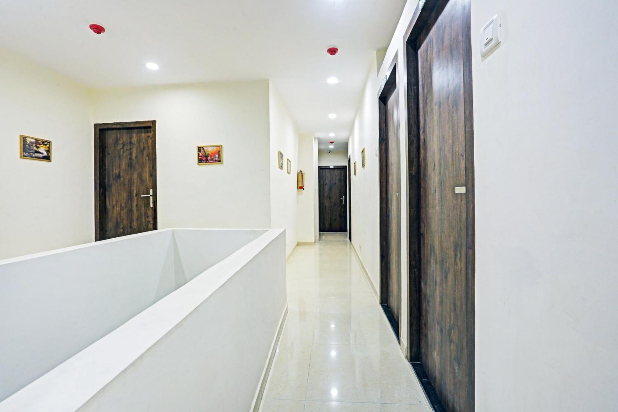 Hotel O Tawakkal 3*