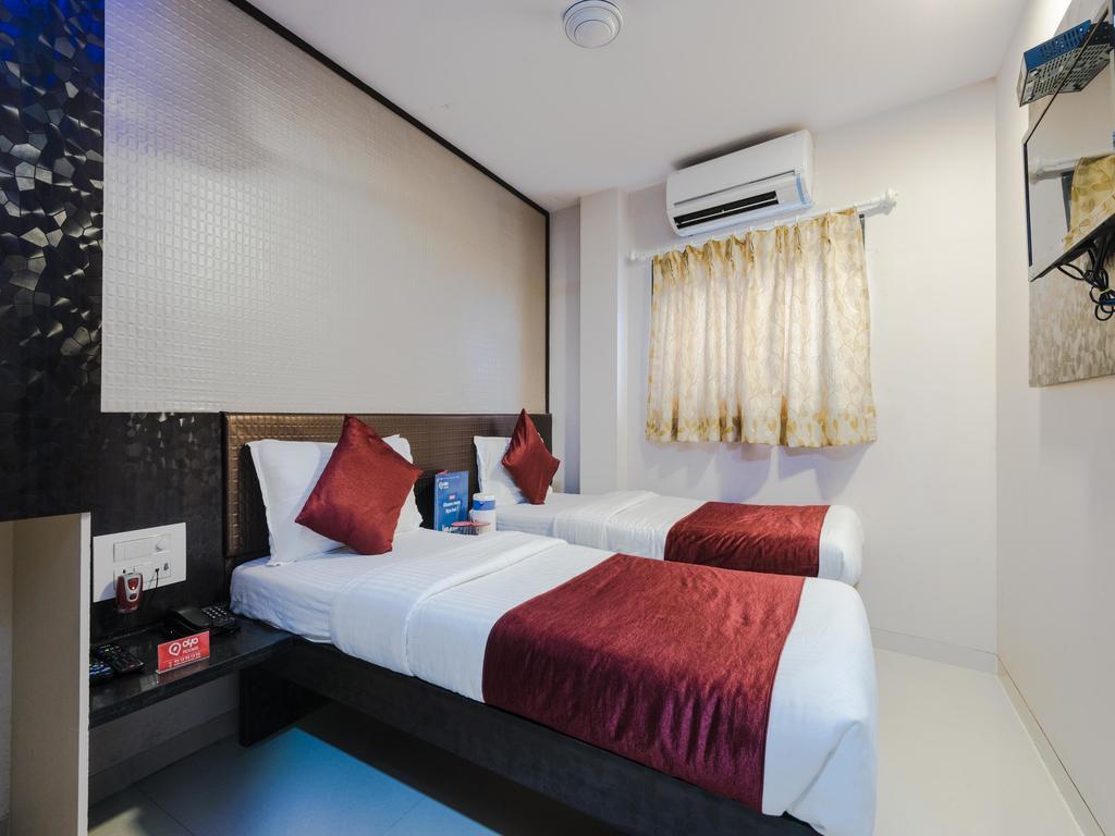 Oyo 1088 Golden Sagar 3* Mumbai