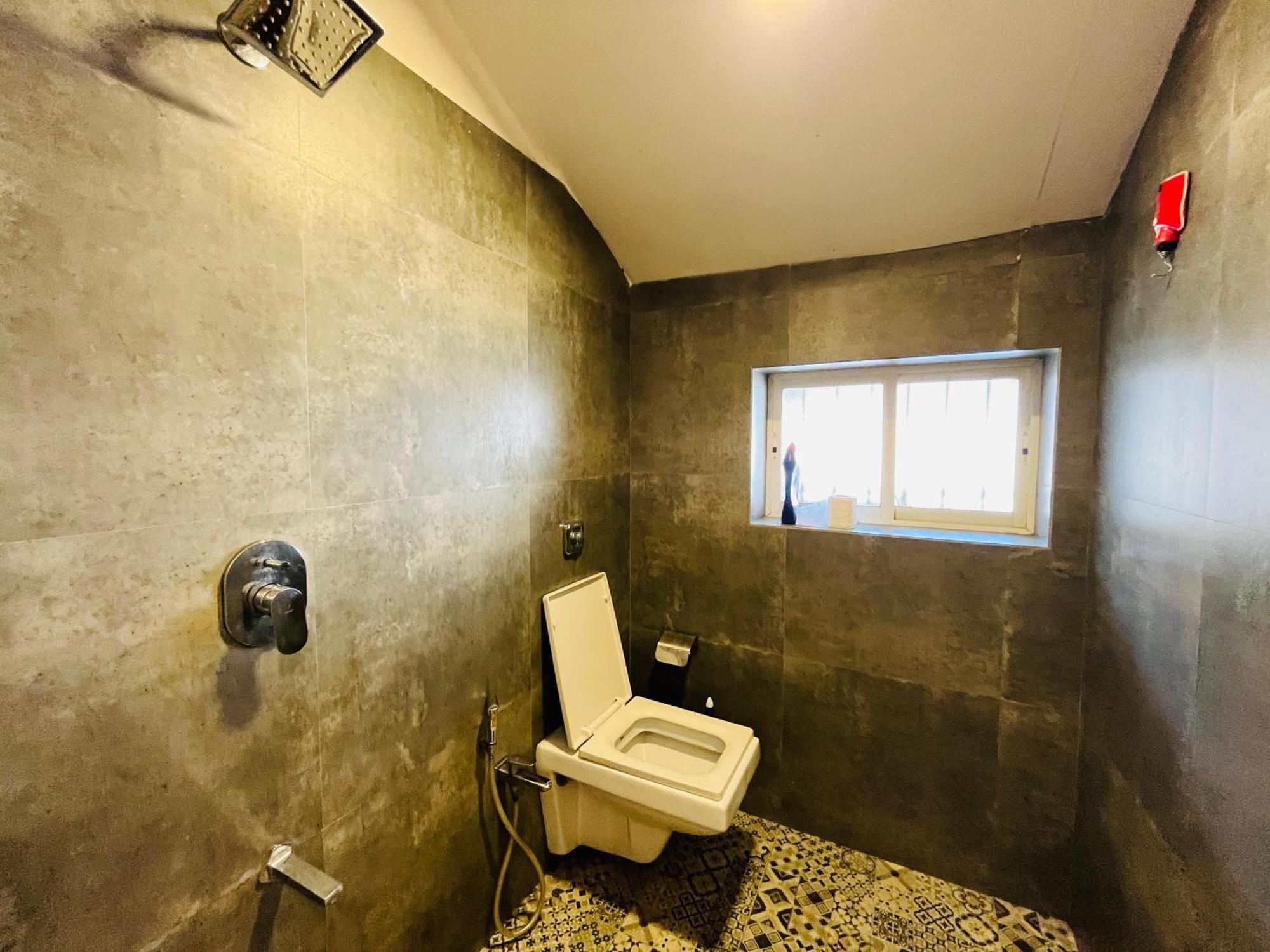Rose 3bhk Bandra W By The Company - Eco Apartment Mumbai