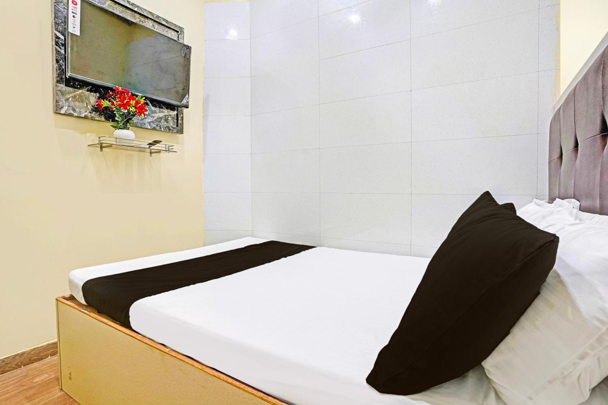 Hotel O Tanvi *