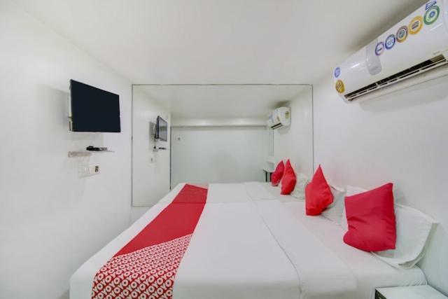 Blue Light Guest house 2*