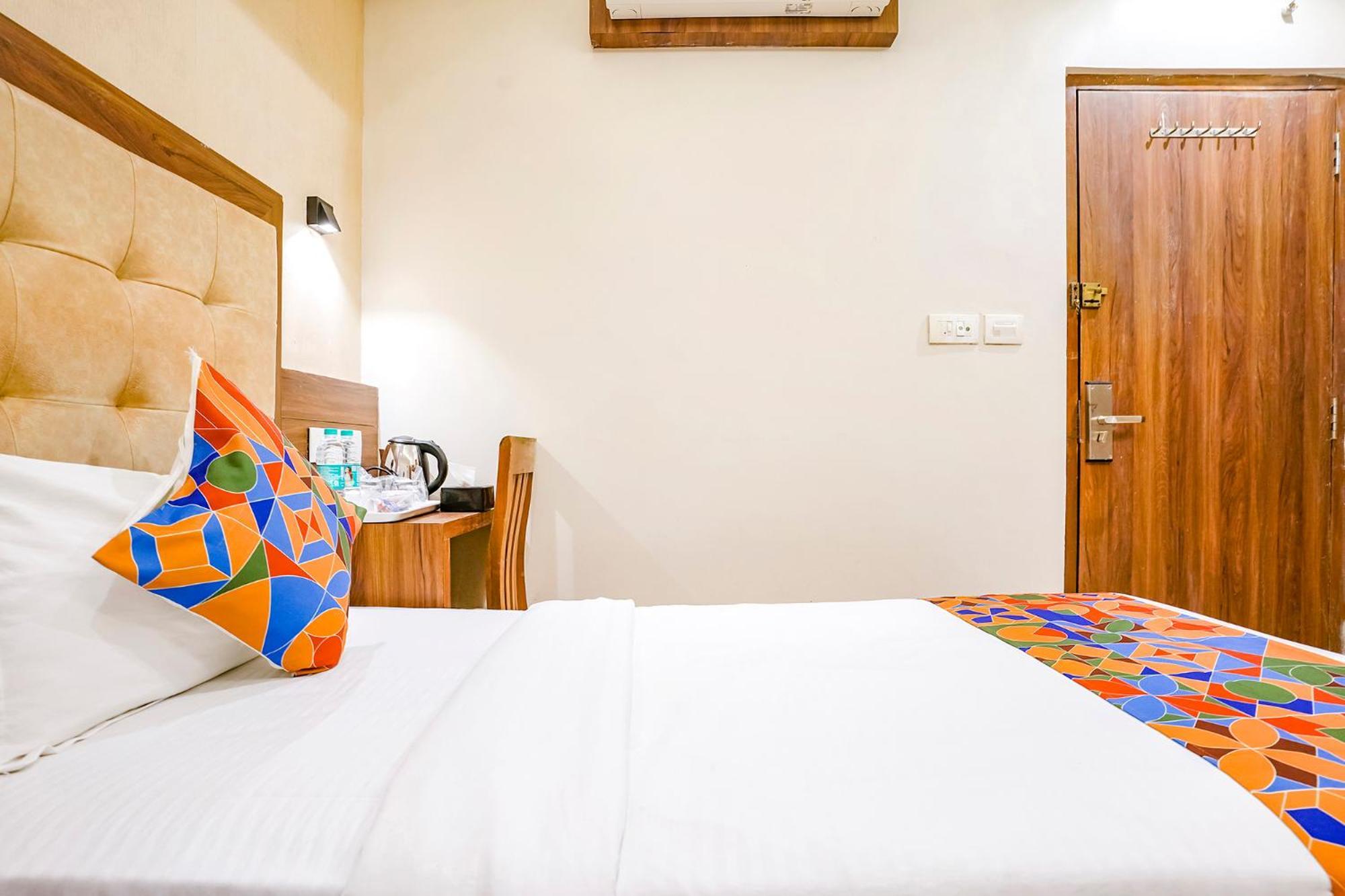Fabhotel Amber Palace - Nr & Csmt Station Mumbai