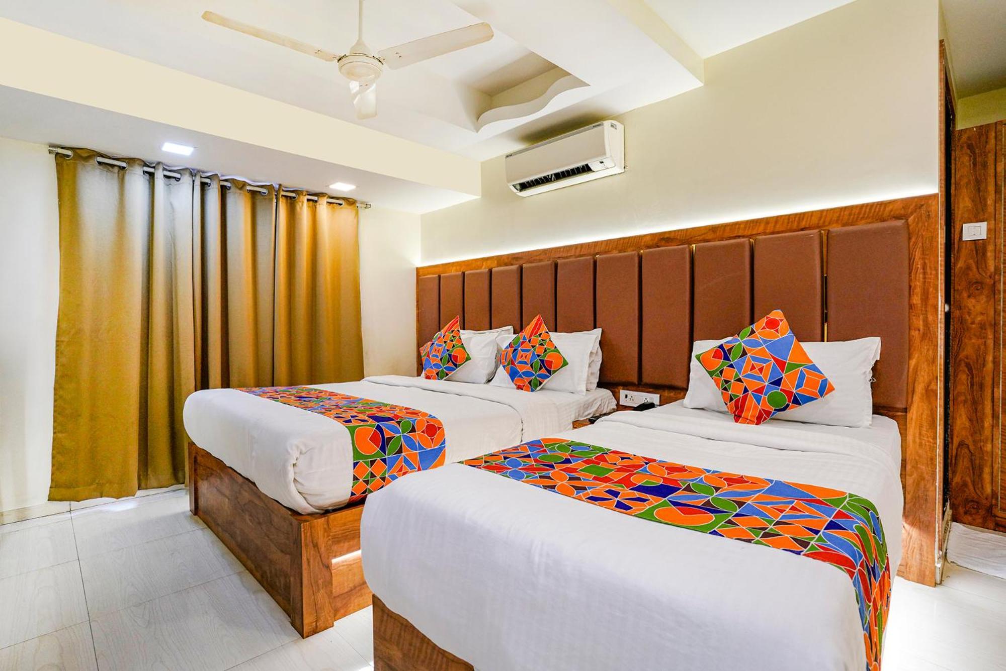 Fabexpress Amber Corp - Nr Nesco Exhibition Center Hotel Mumbai