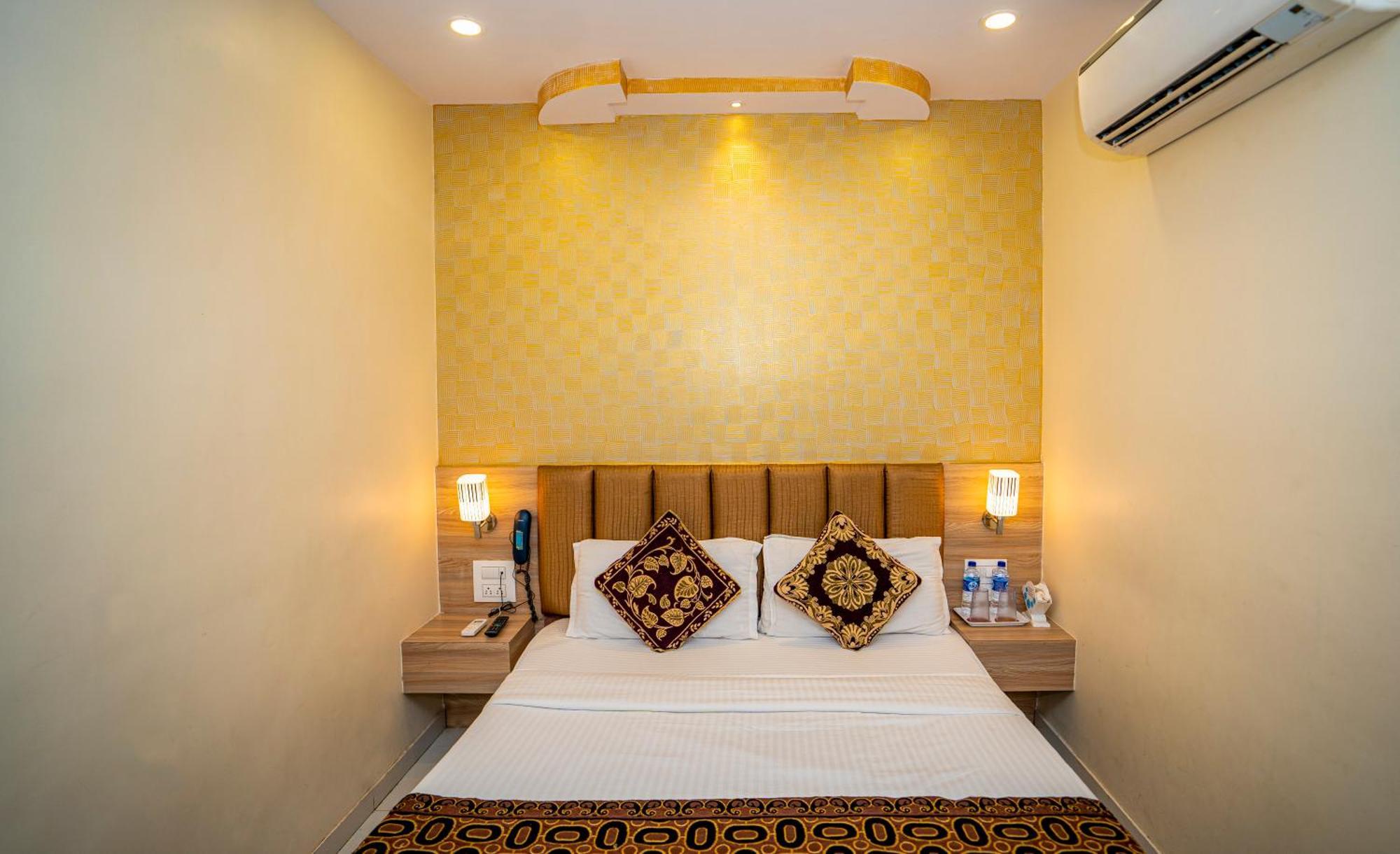 Hotel Hill Park 3*