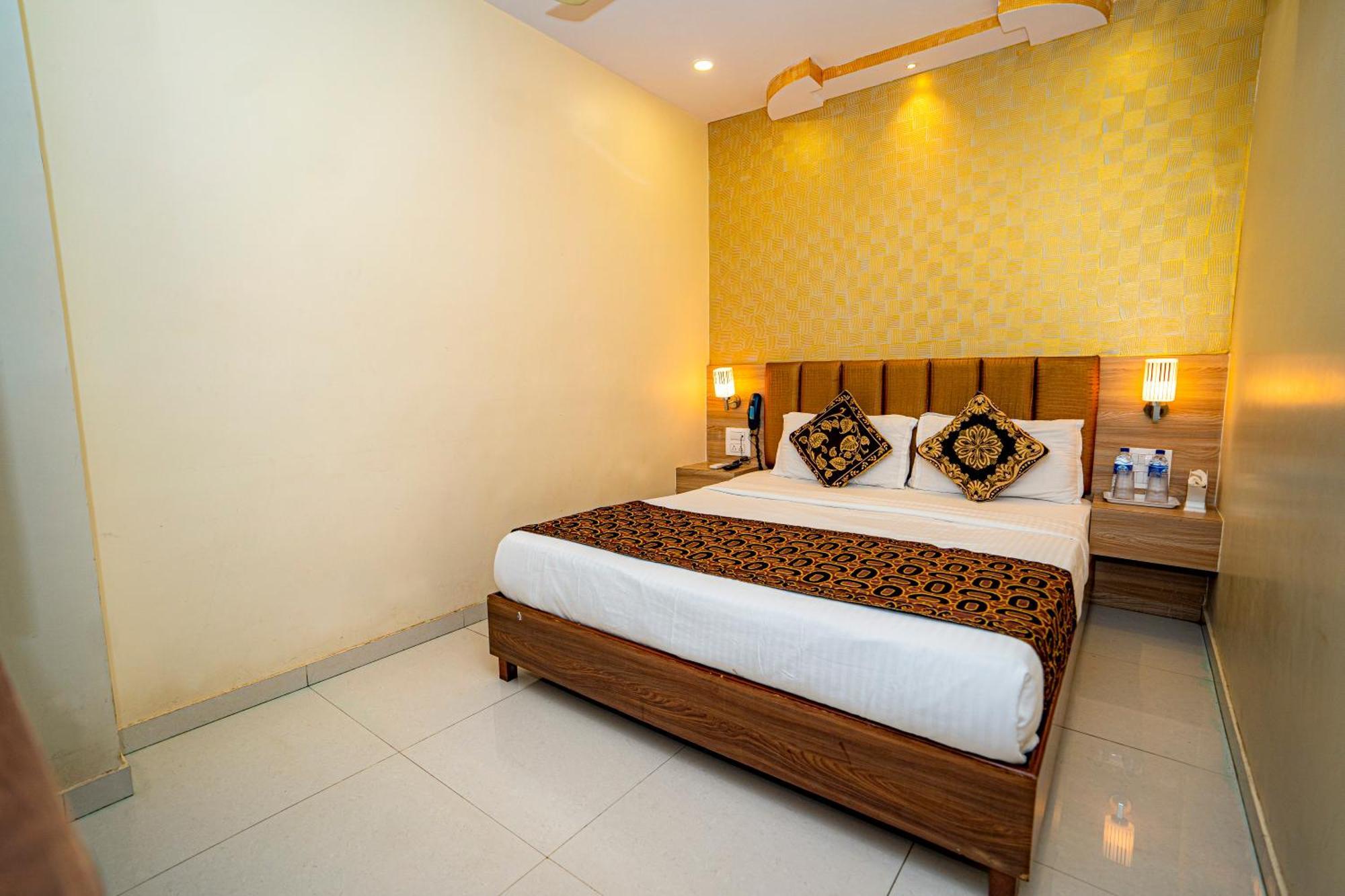Hotel Hill Park 3*