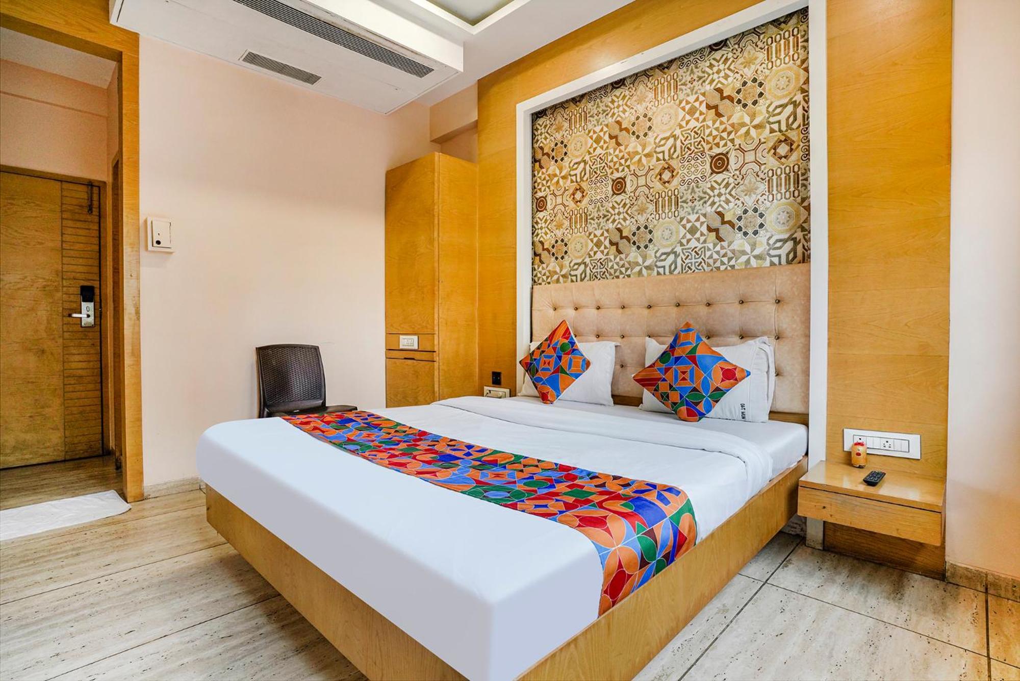 Hotel Fabhotel Neelkamal - Chembur 3*