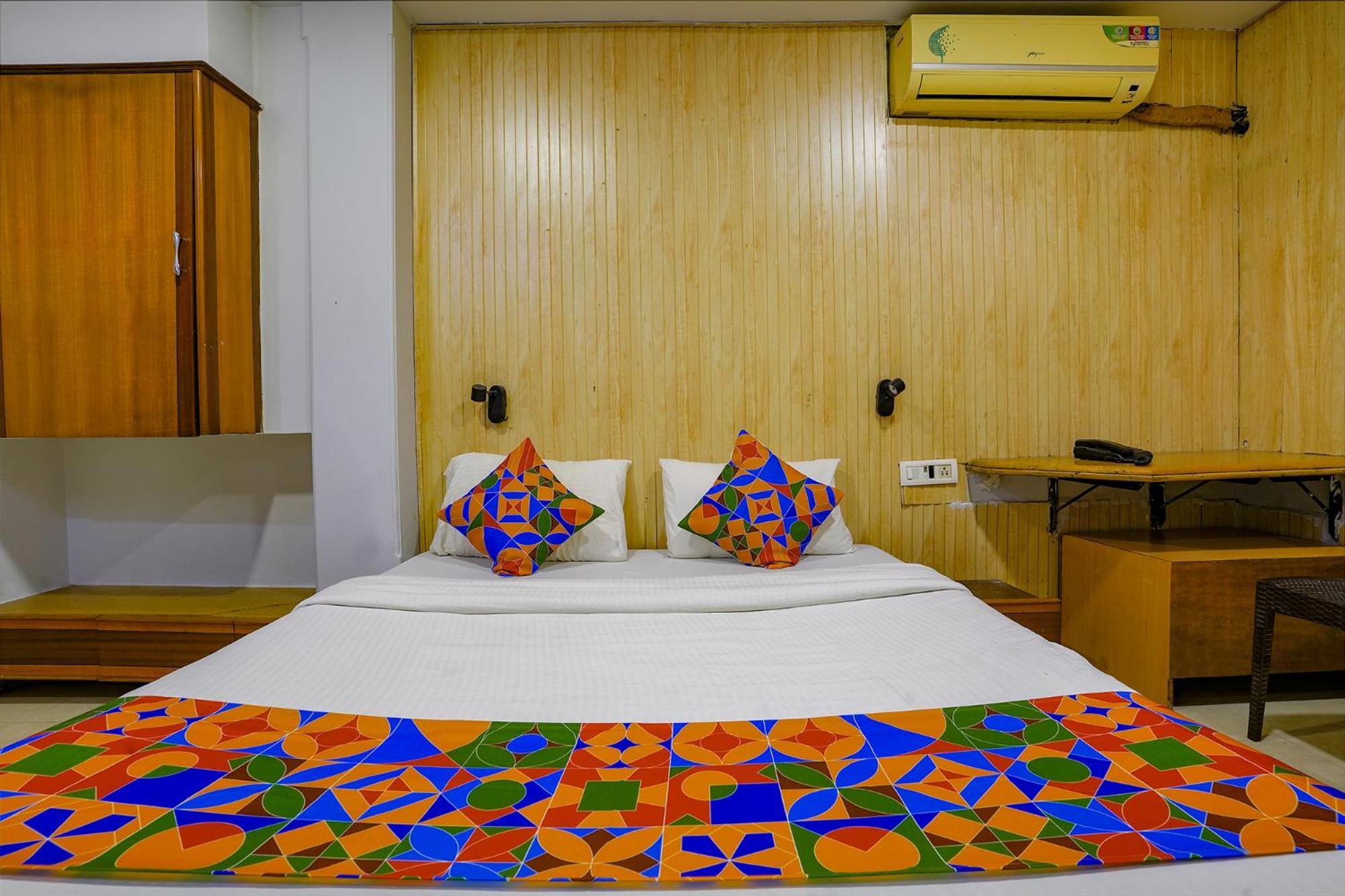 Fabexpress Manas Residency 4*