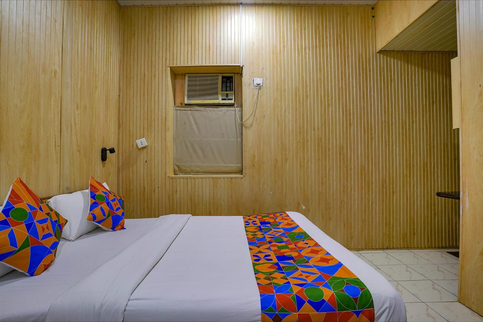 Fabexpress Manas Residency Hotel