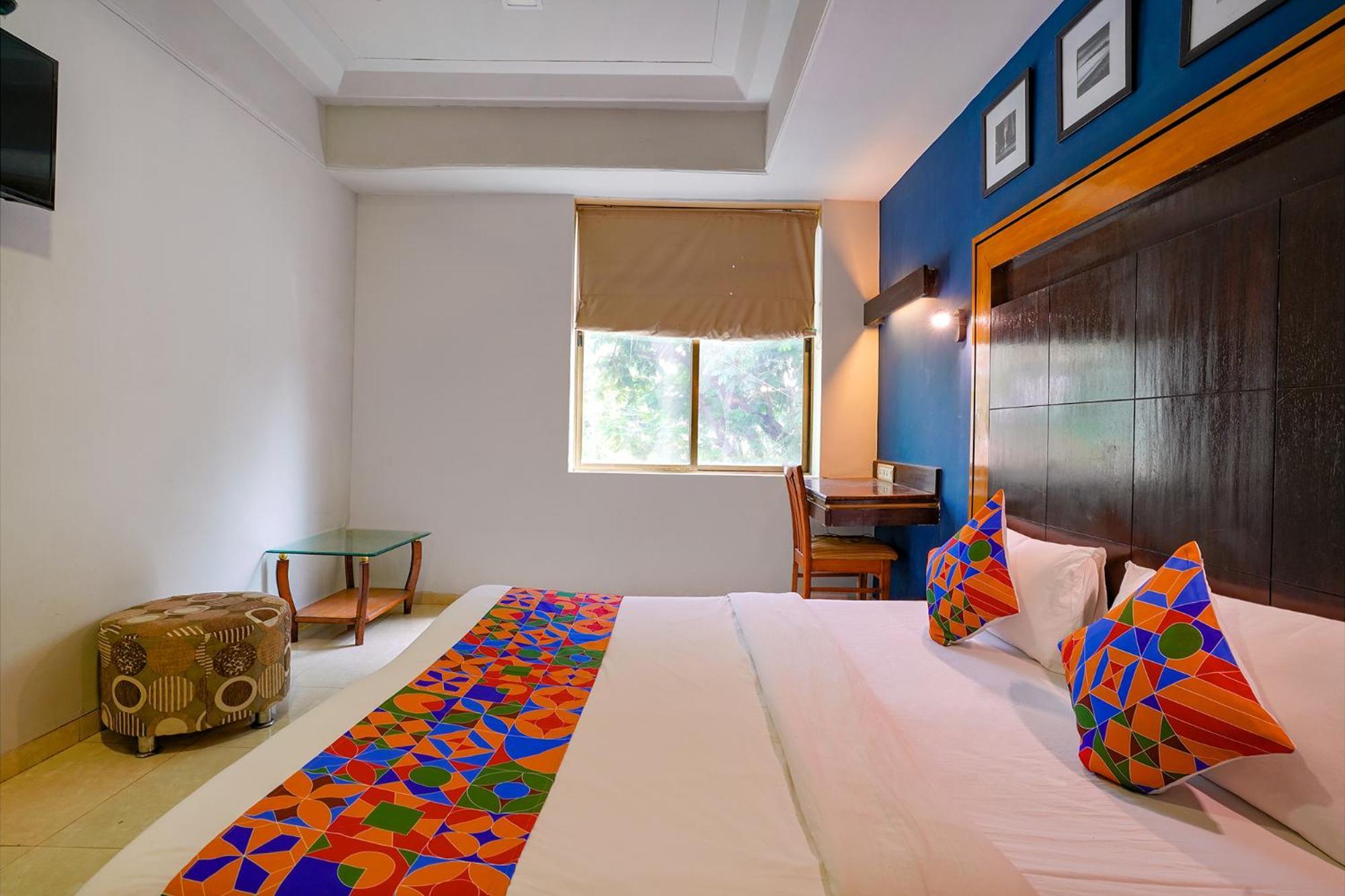 Fabexpress Manas Residency 4* Mumbai
