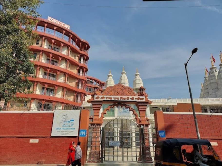 Ebony - Comfortable Homestay Mumbai