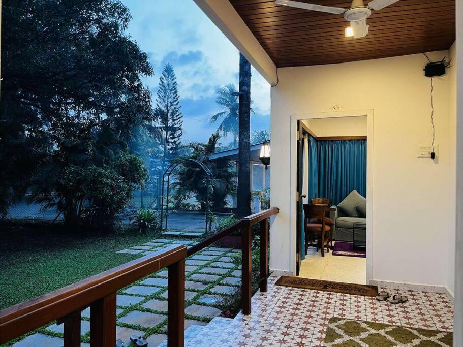Verandah Myrah 2bh With Plunge Pool Villa *