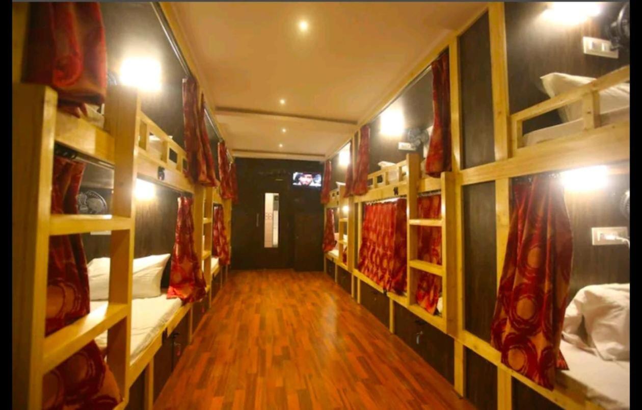 Sunrise Juhu Hostel Mumbai