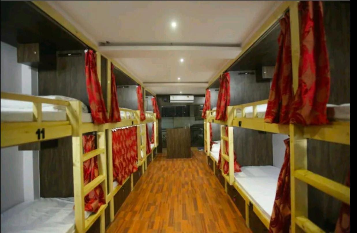 Sunrise Juhu Hostel Mumbai