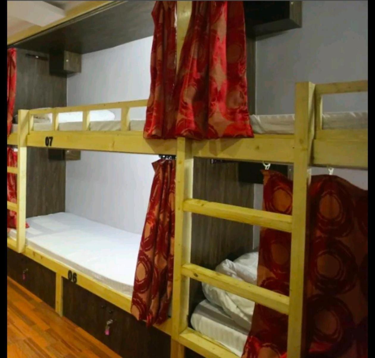 Sunrise Juhu Hostel Mumbai