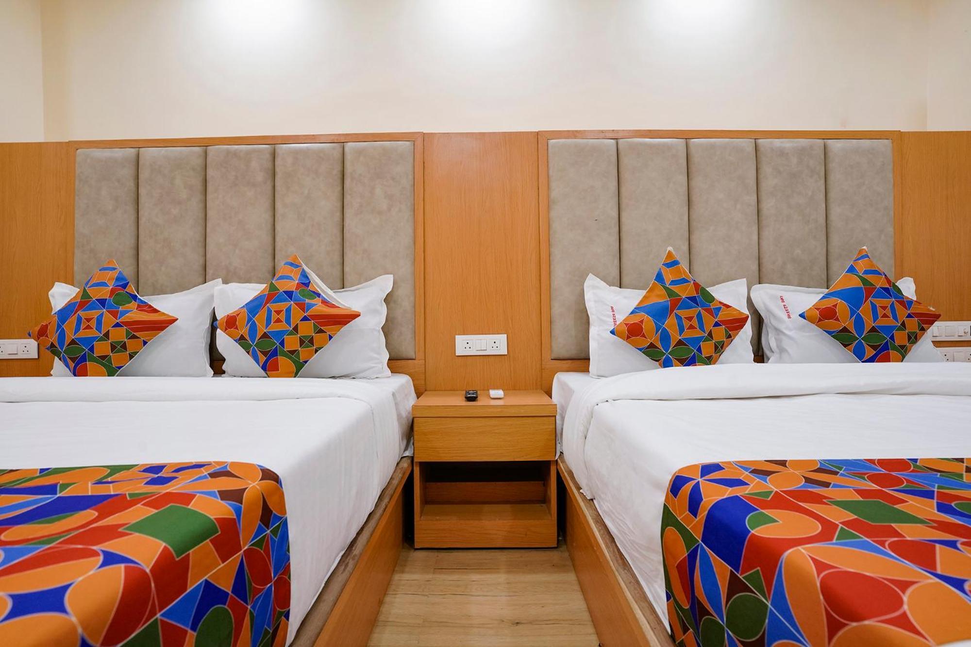 Fabhotel 7 Square - Nr Bkc