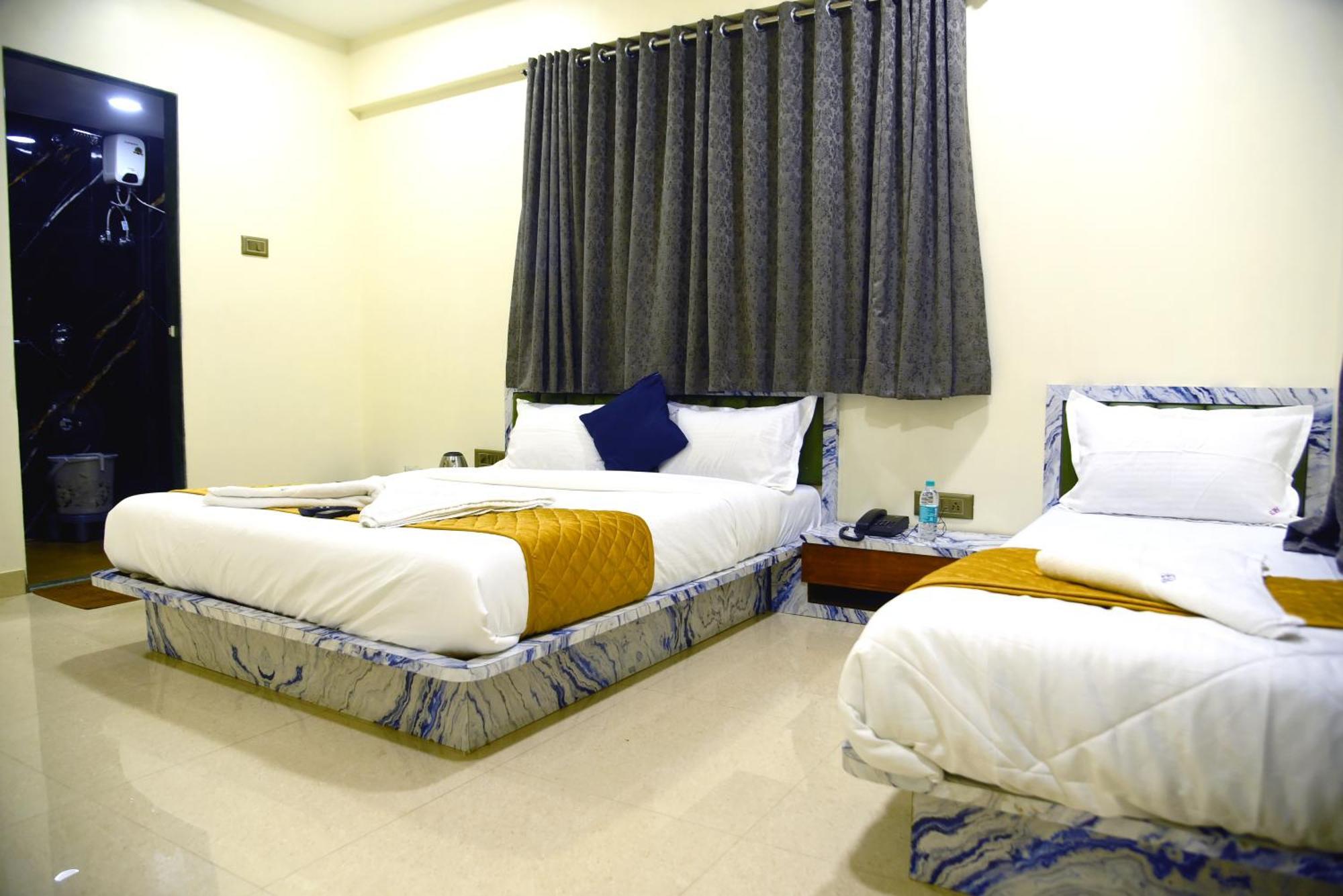 Hotel Smooth Checkin By Edition Blue 3*