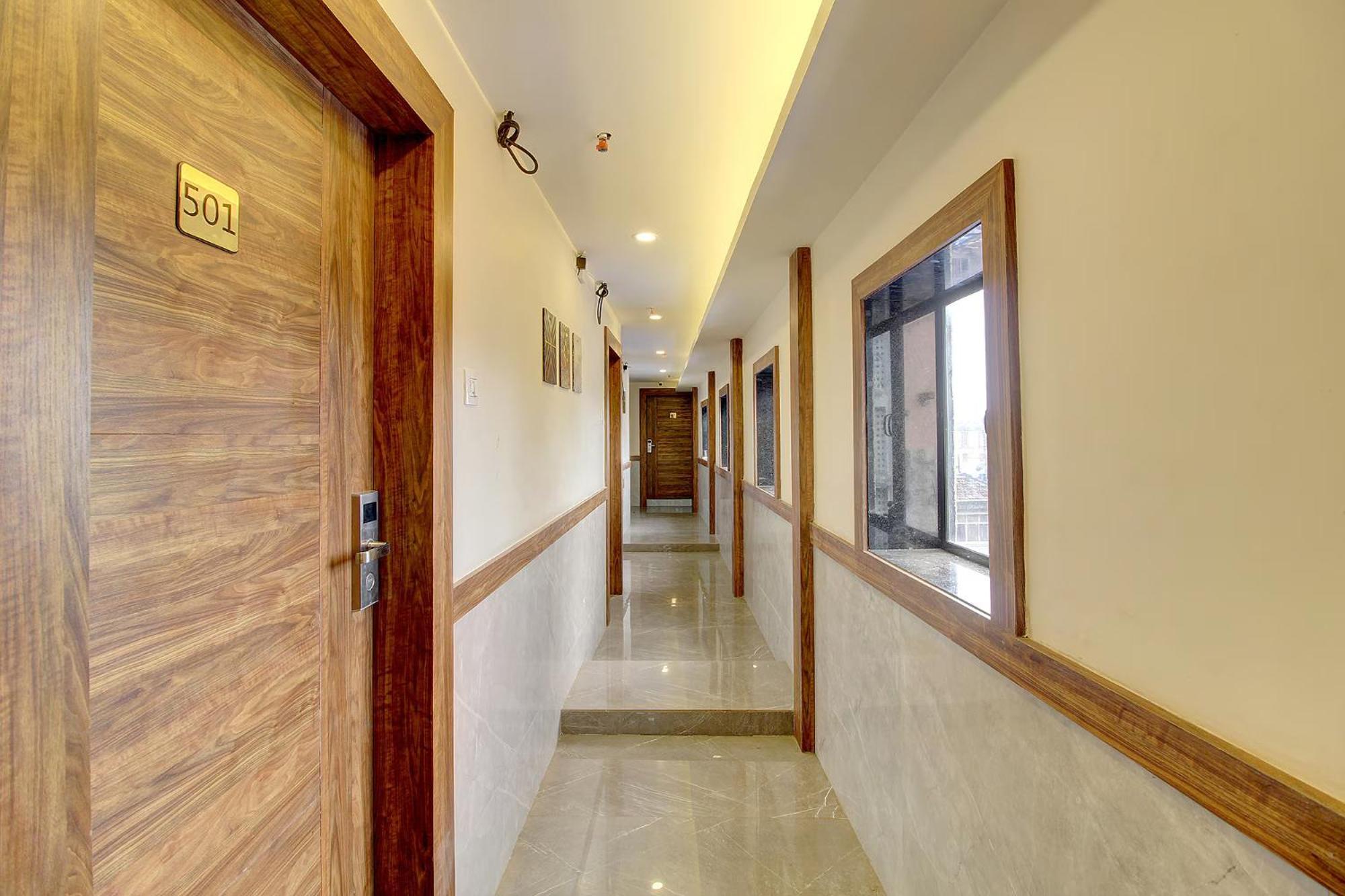 Guest house Fabhotel Peninsula - Nr Csmt Station *