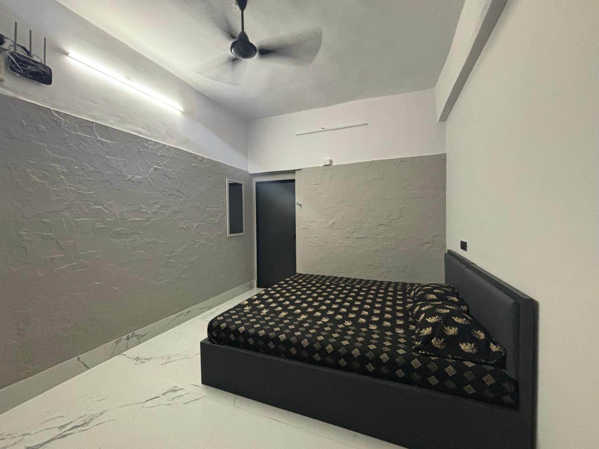 Bed & Breakfast Aqua International Airport