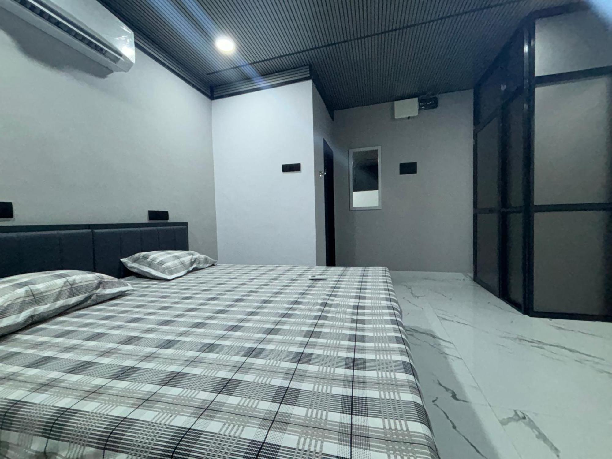Bed & Breakfast Aqua International Airport *