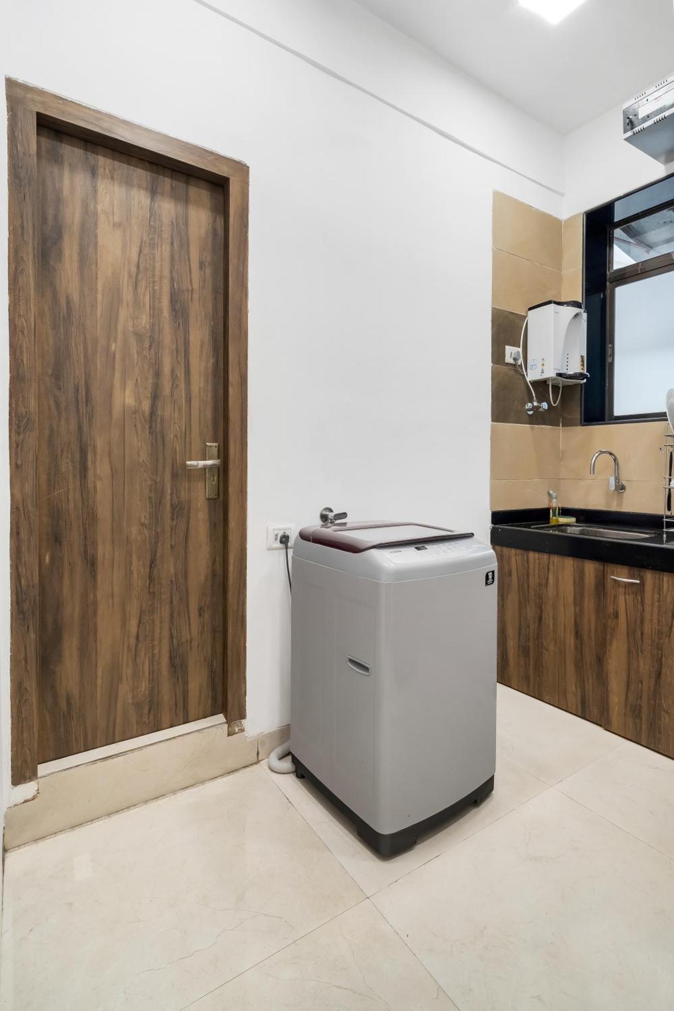 Apartment Earthy 1bhk Bandra W By The Company