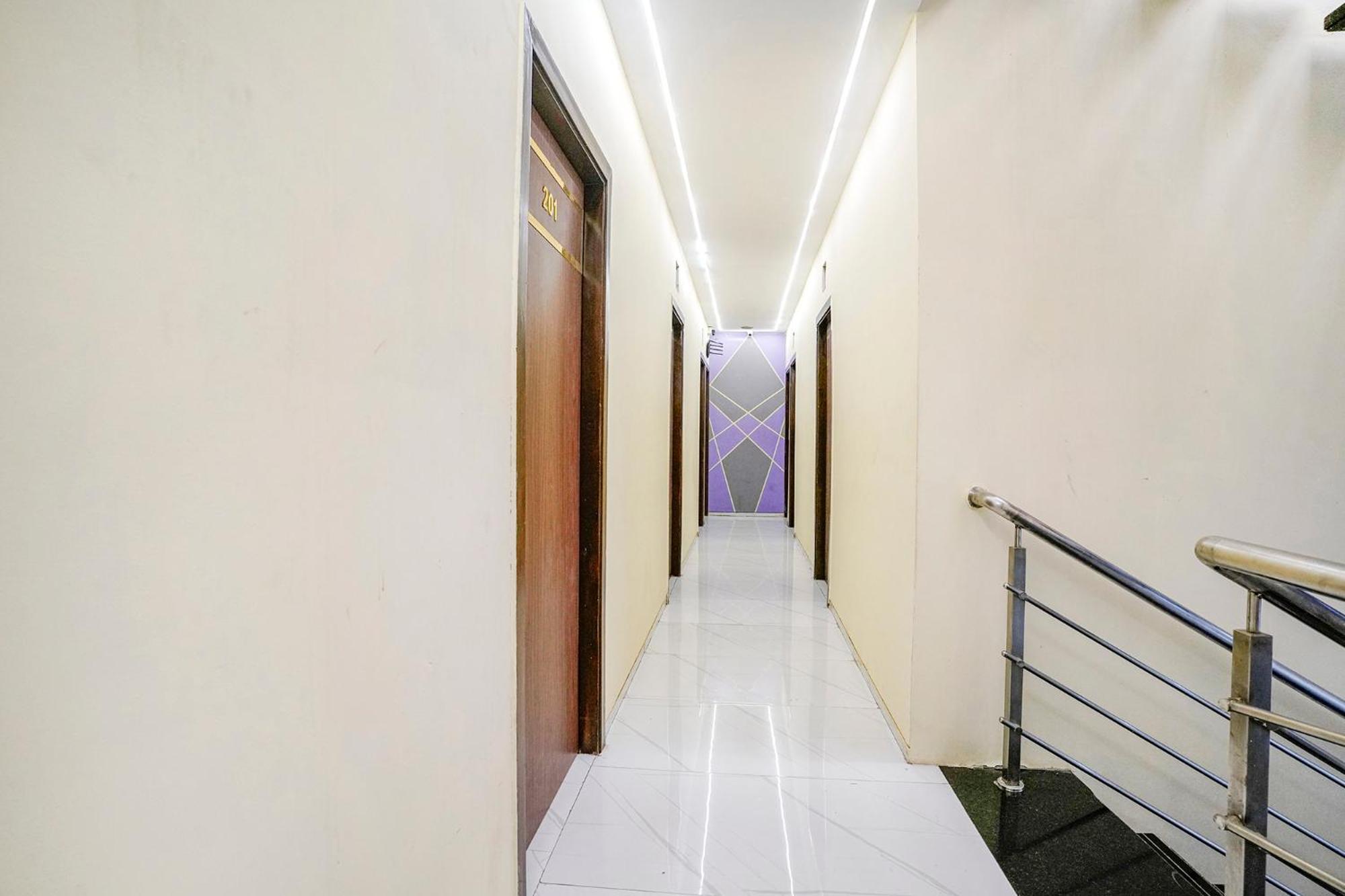 Hotel Fabhotel Powai 3*