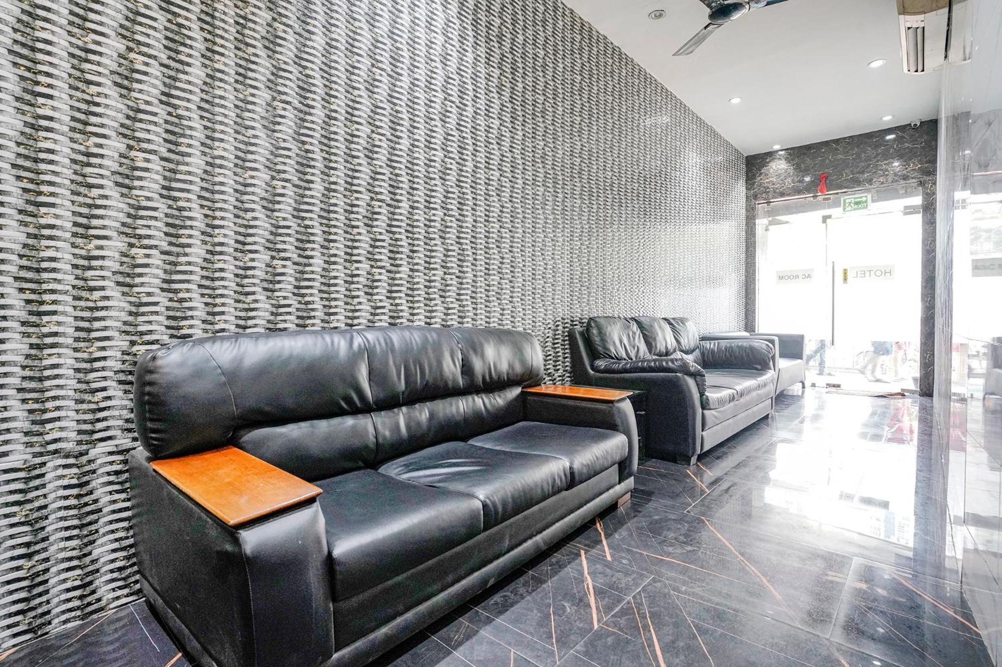 Fabhotel Powai 3*