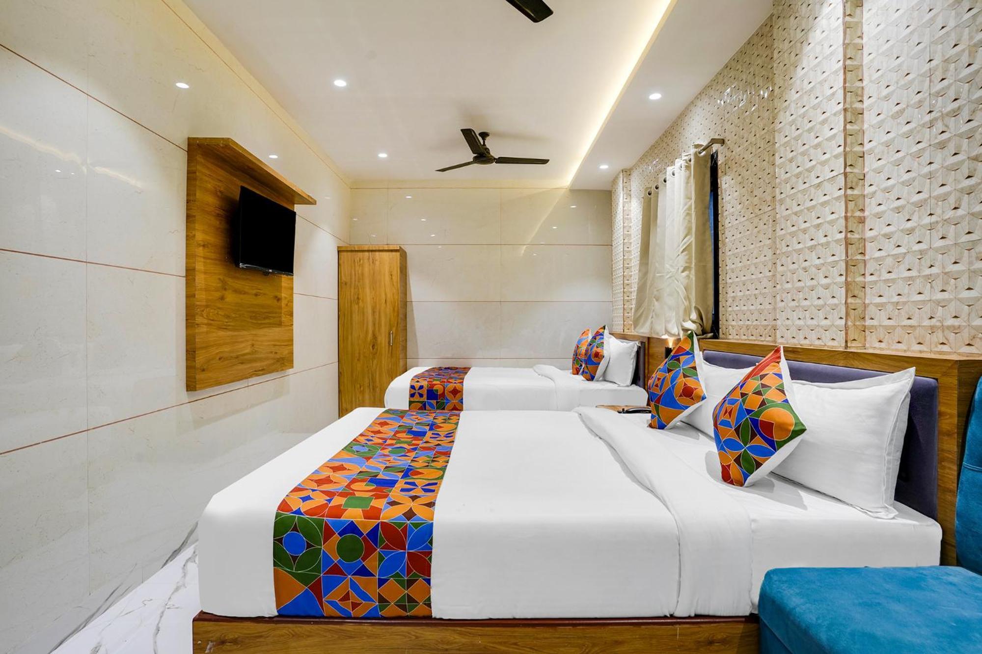 Hotel Fabhotel Rr Residency - Near Bkc 3*
