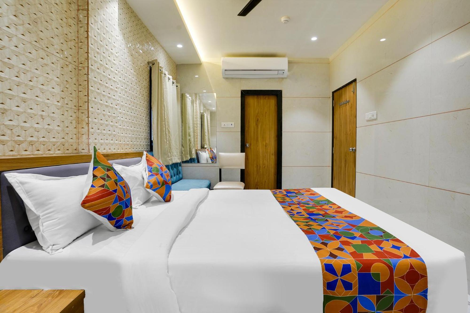 Hotel Fabhotel Rr Residency - Near Bkc Mumbai