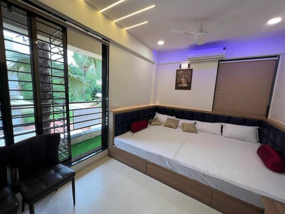 Villa 3bhk Parindacasa With Pvt Pool & Uhd Theatre