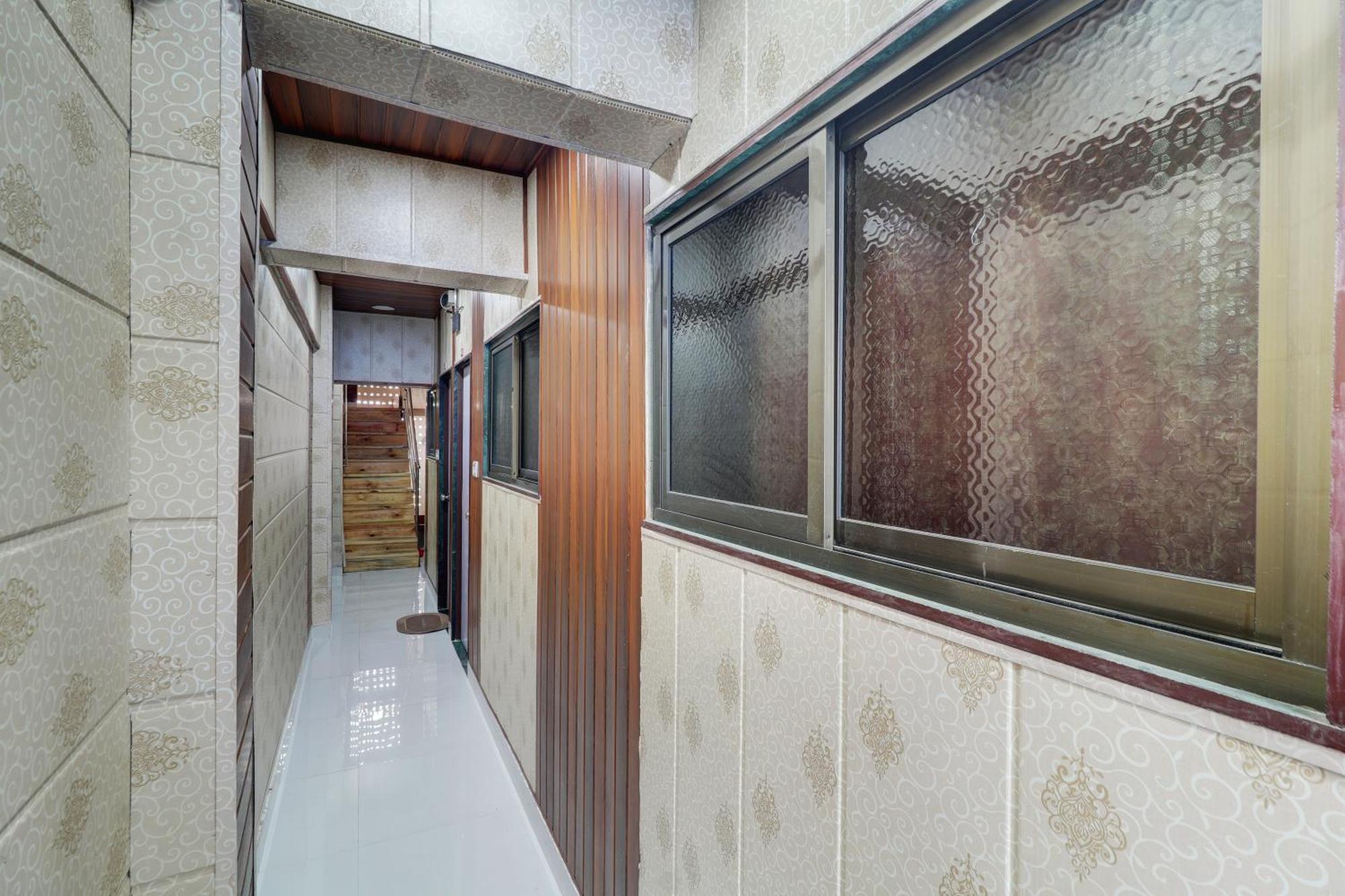 Hotel Ab Residency
