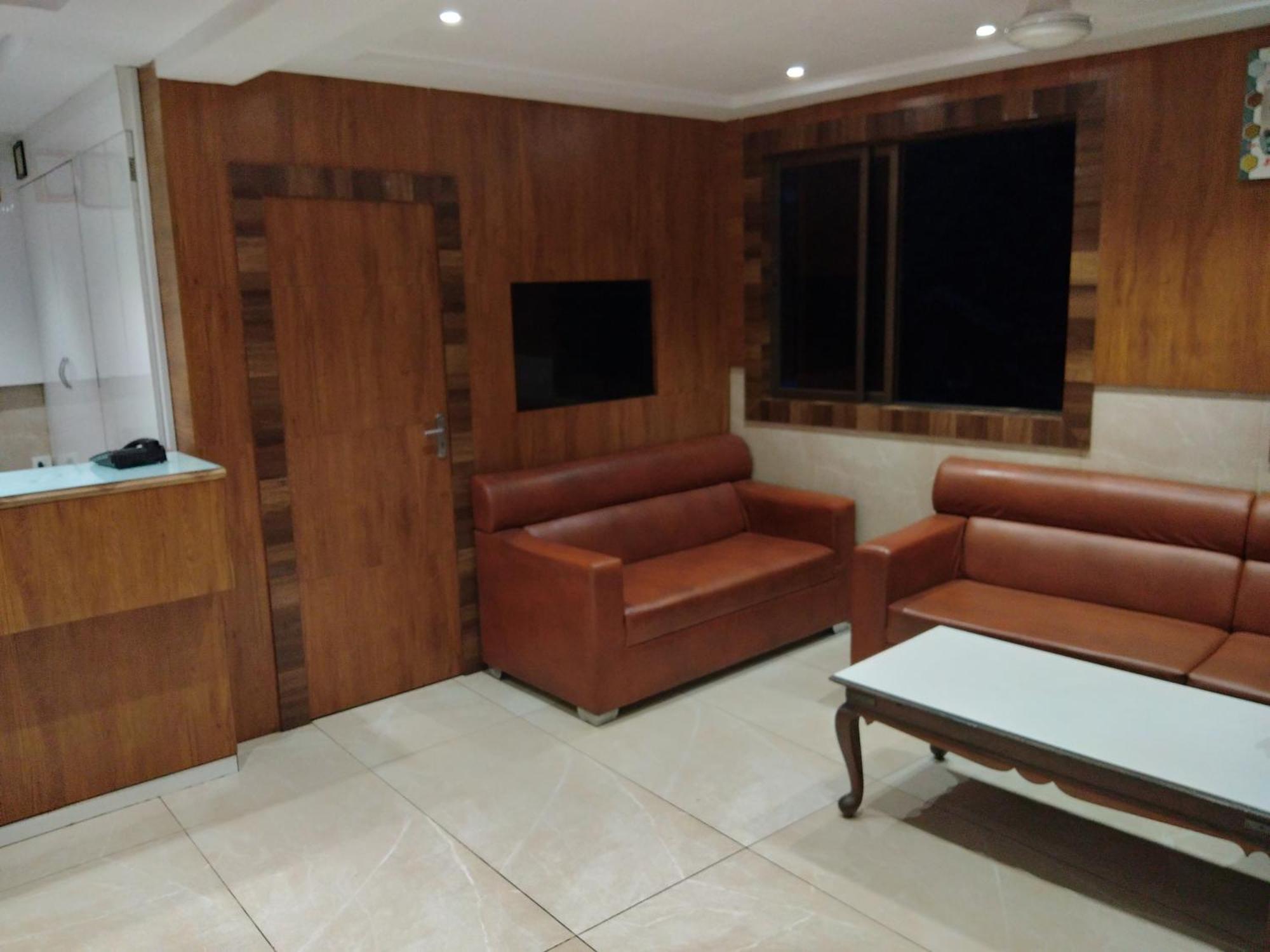 Rk Hotel-near Grant Road Railway Station Mumbai