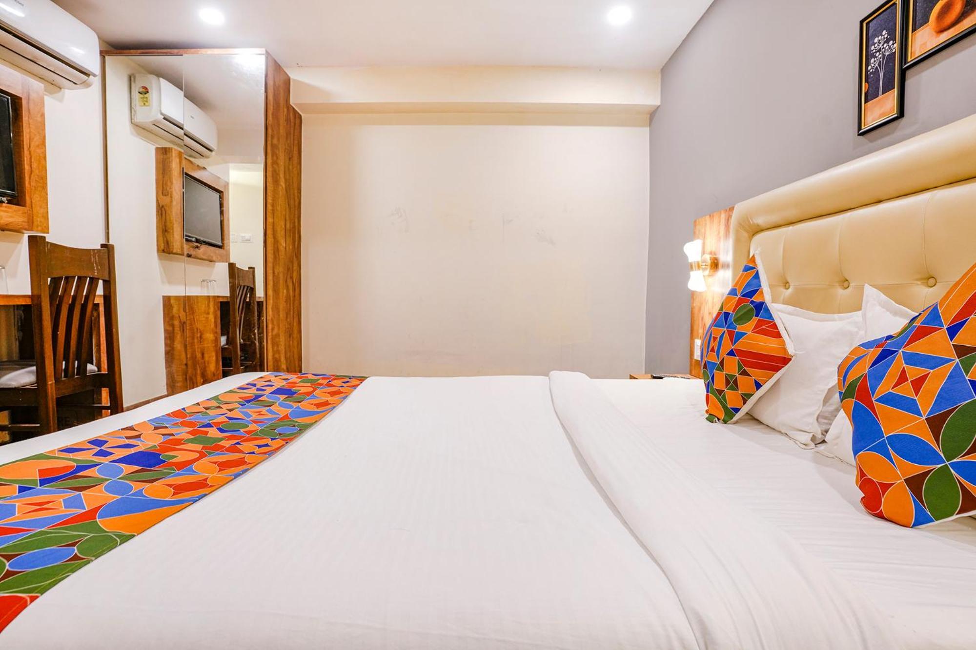 Fabhotel Grand Prime Nr Nesco 3*