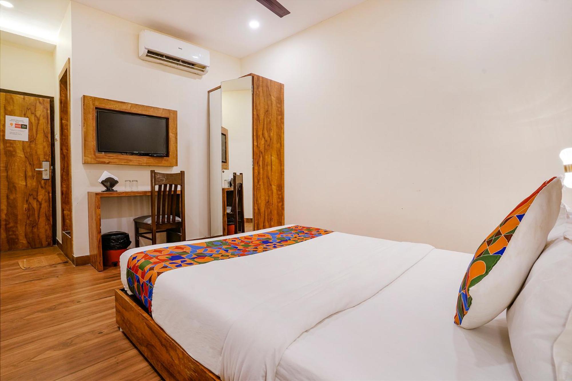 Hotel Fabhotel Grand Prime Nr Nesco