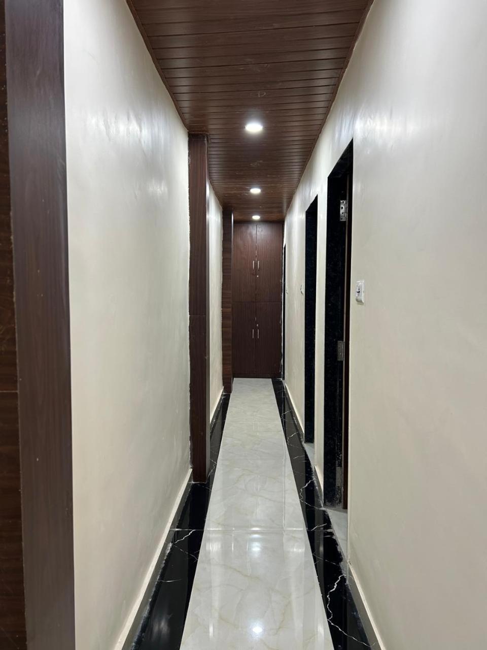 Fabhotel Surya Grand Guest house Mumbai