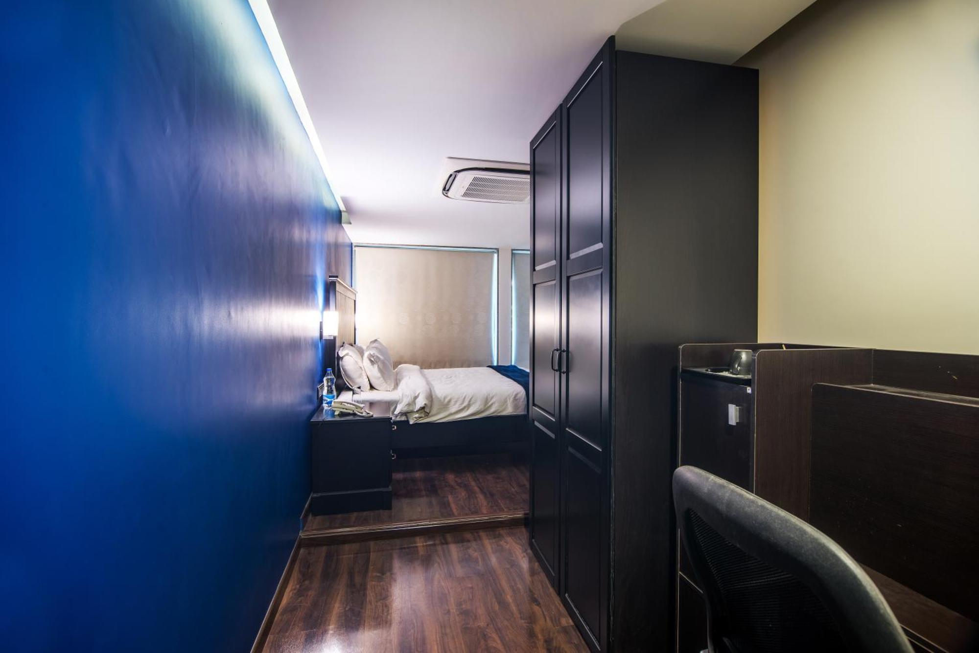 The V Sadan Bed & Breakfast Mumbai