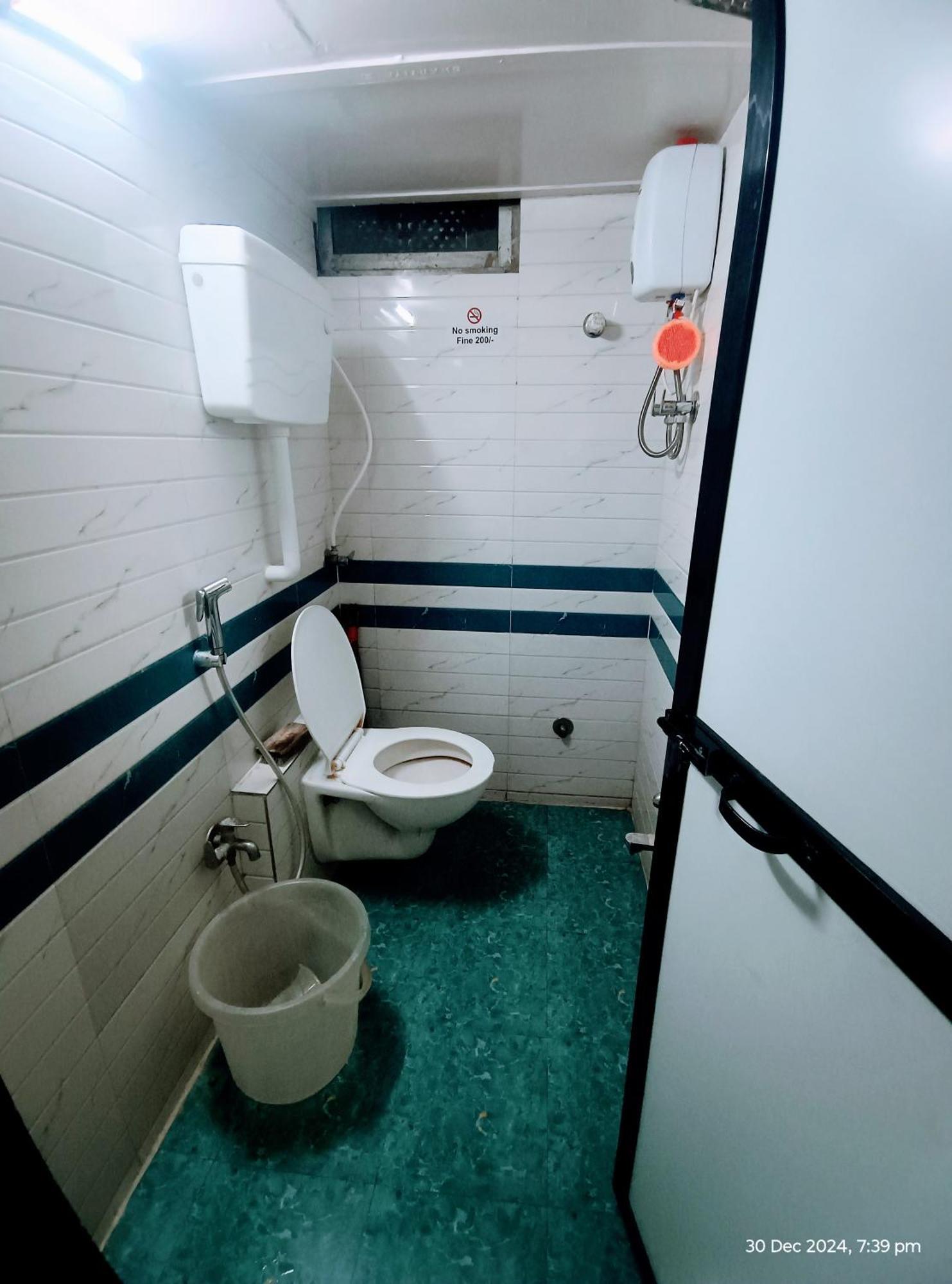 Hostel Marol Nandham For Boys And Girls Mumbai