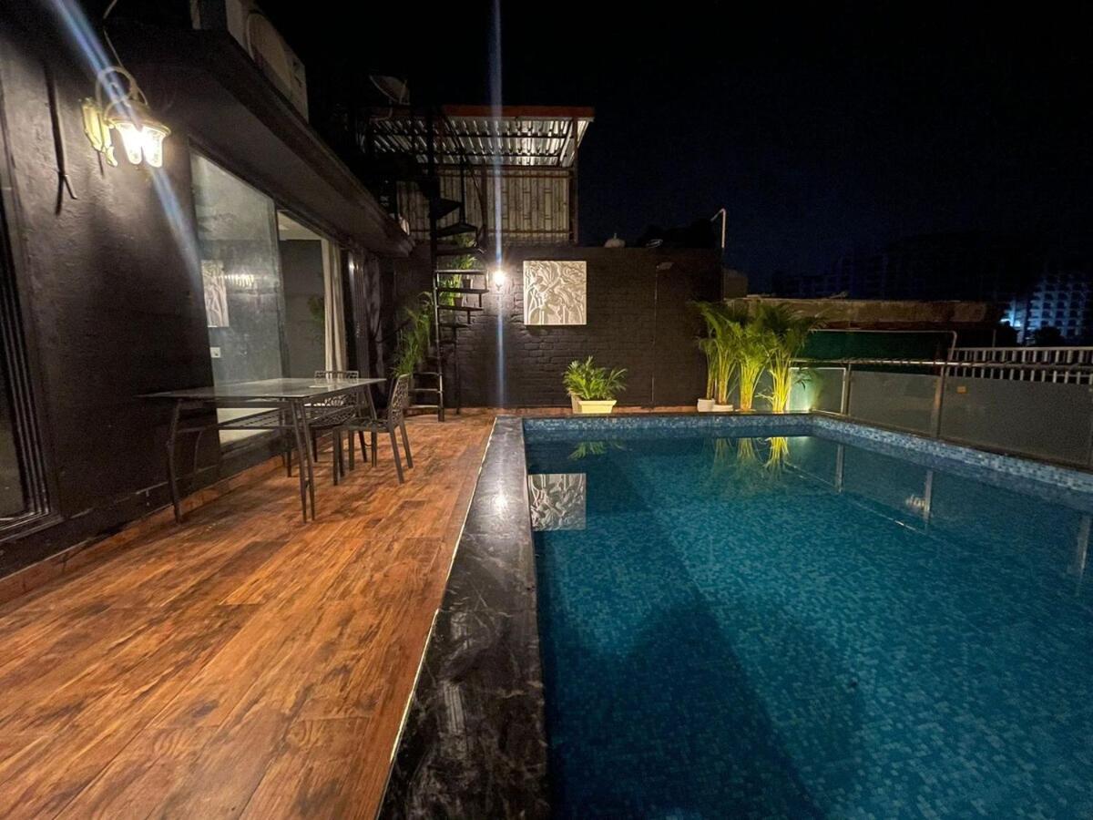 Villa Aurora