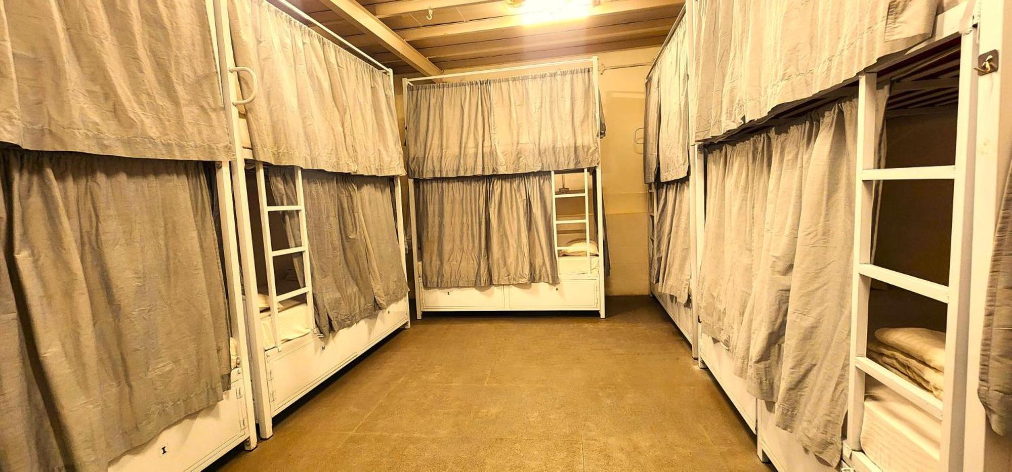 Hammock - Bandra Hostel *