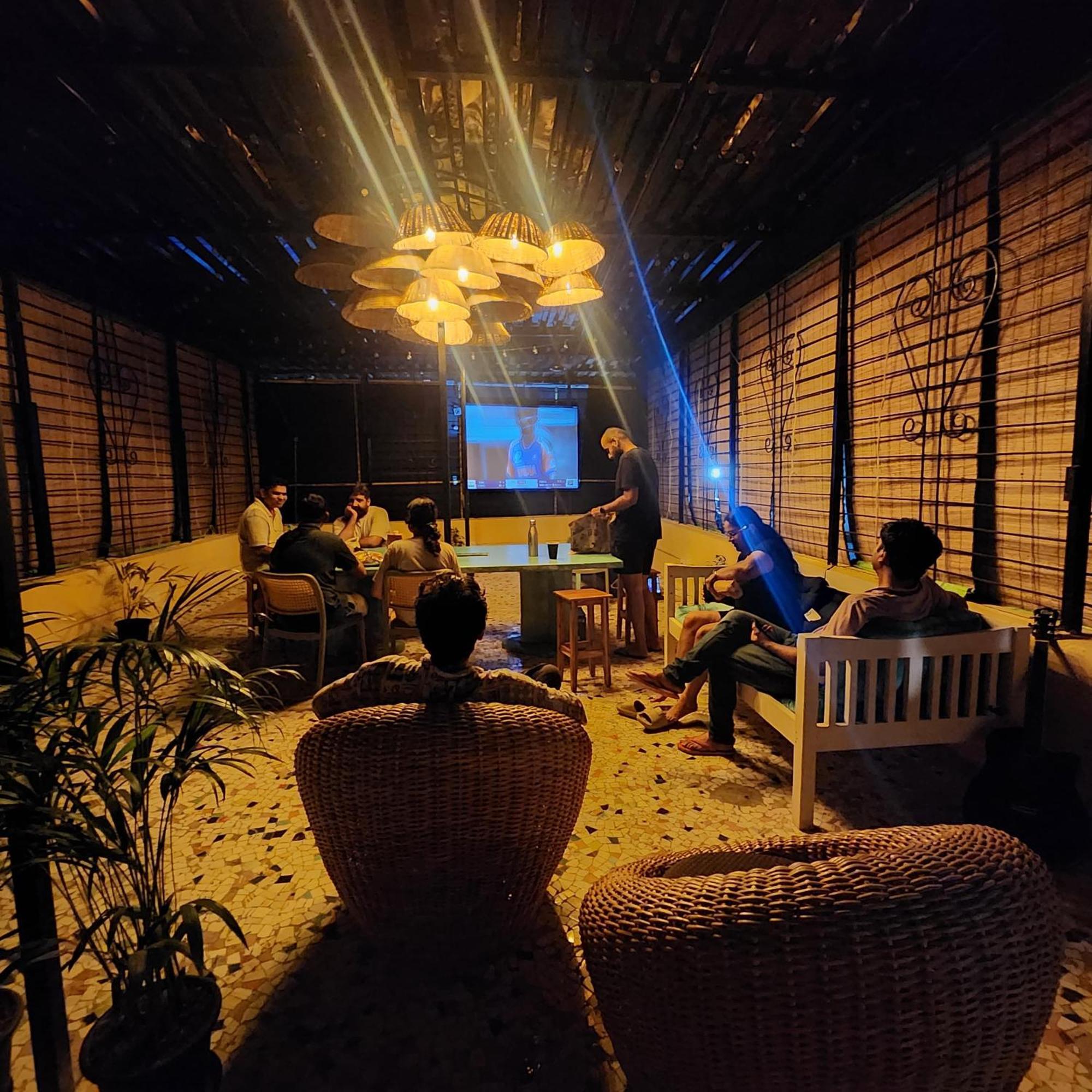 Hammock - Bandra Hostel *