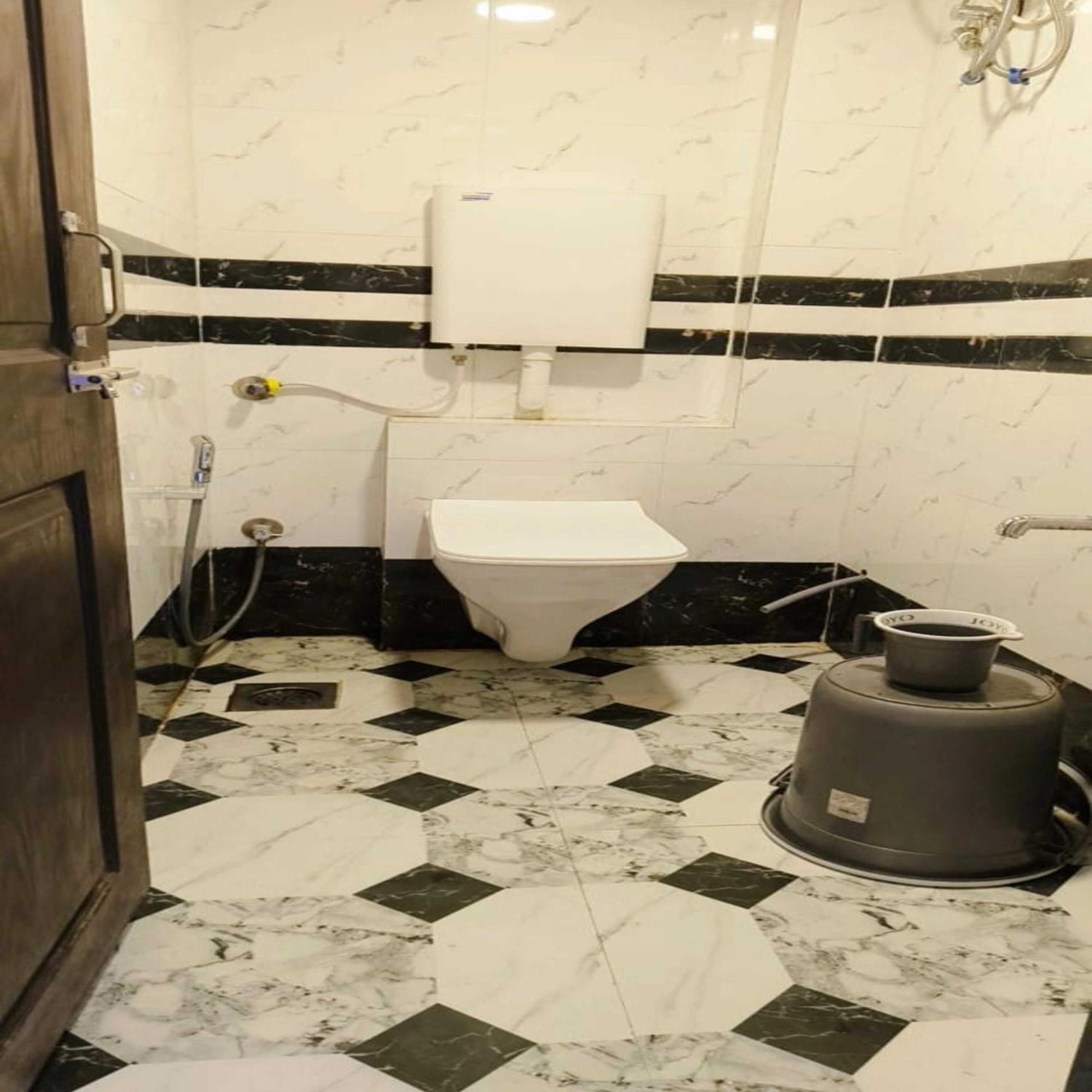 Hotel Pride - Kurla West Mumbai