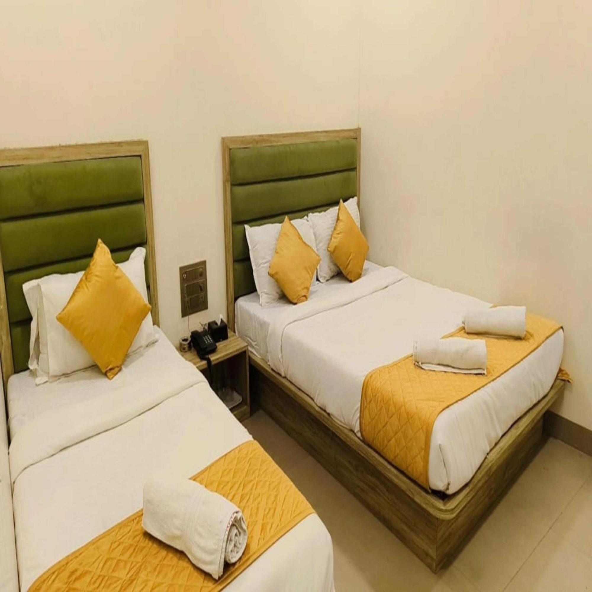 Pride - Kurla West Hotel