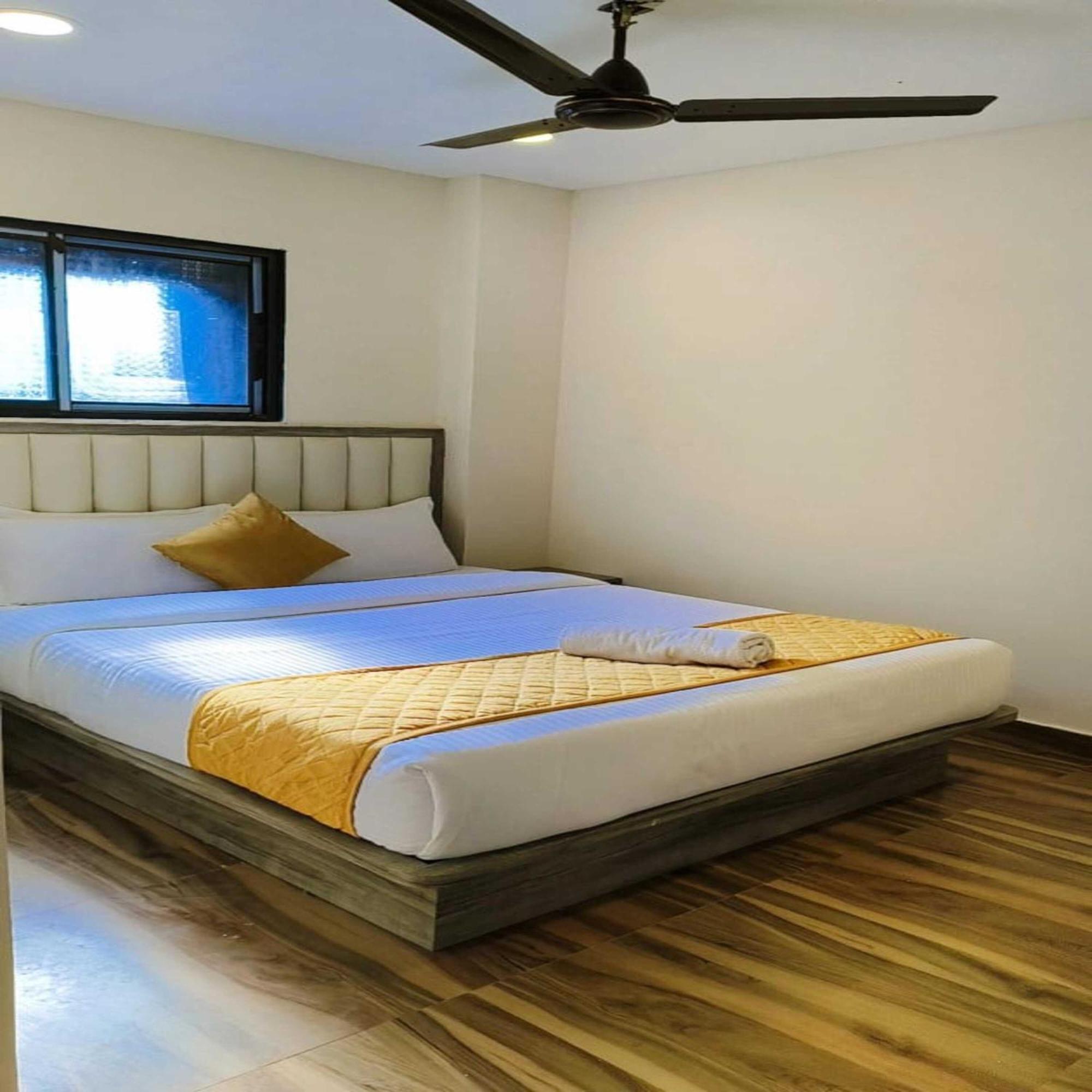 Pride - Kurla West 3*