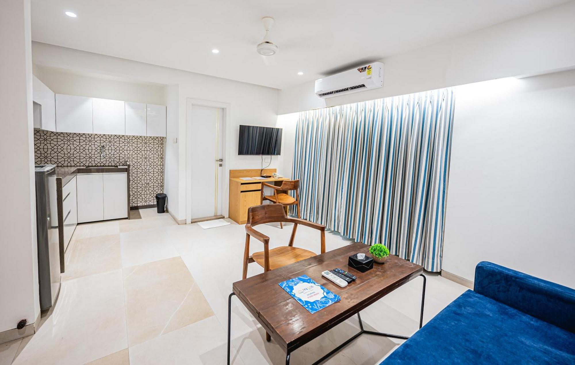 Hotel Indie Studios, Chembur