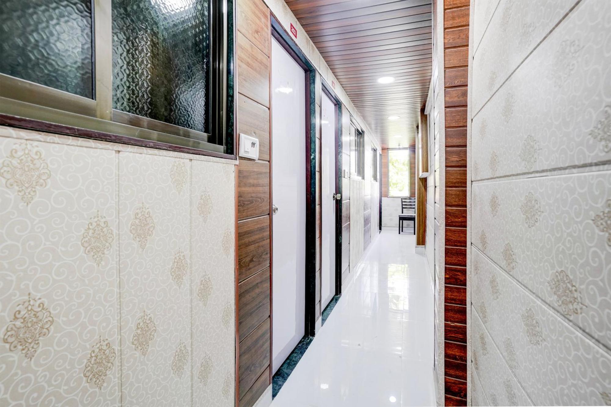 O Amma Bhau Residency 4*