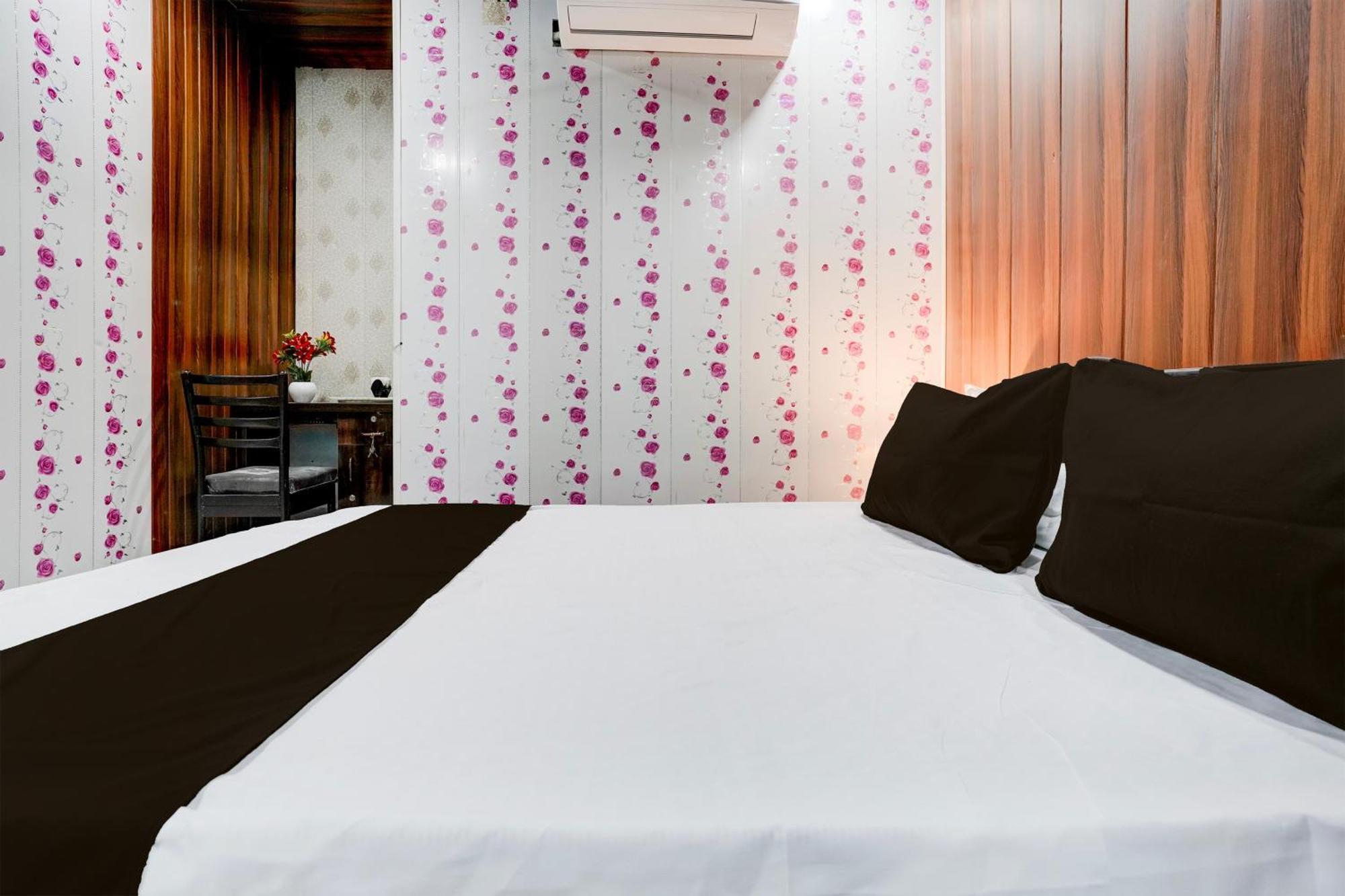Hotel O Amma Bhau Residency 4*