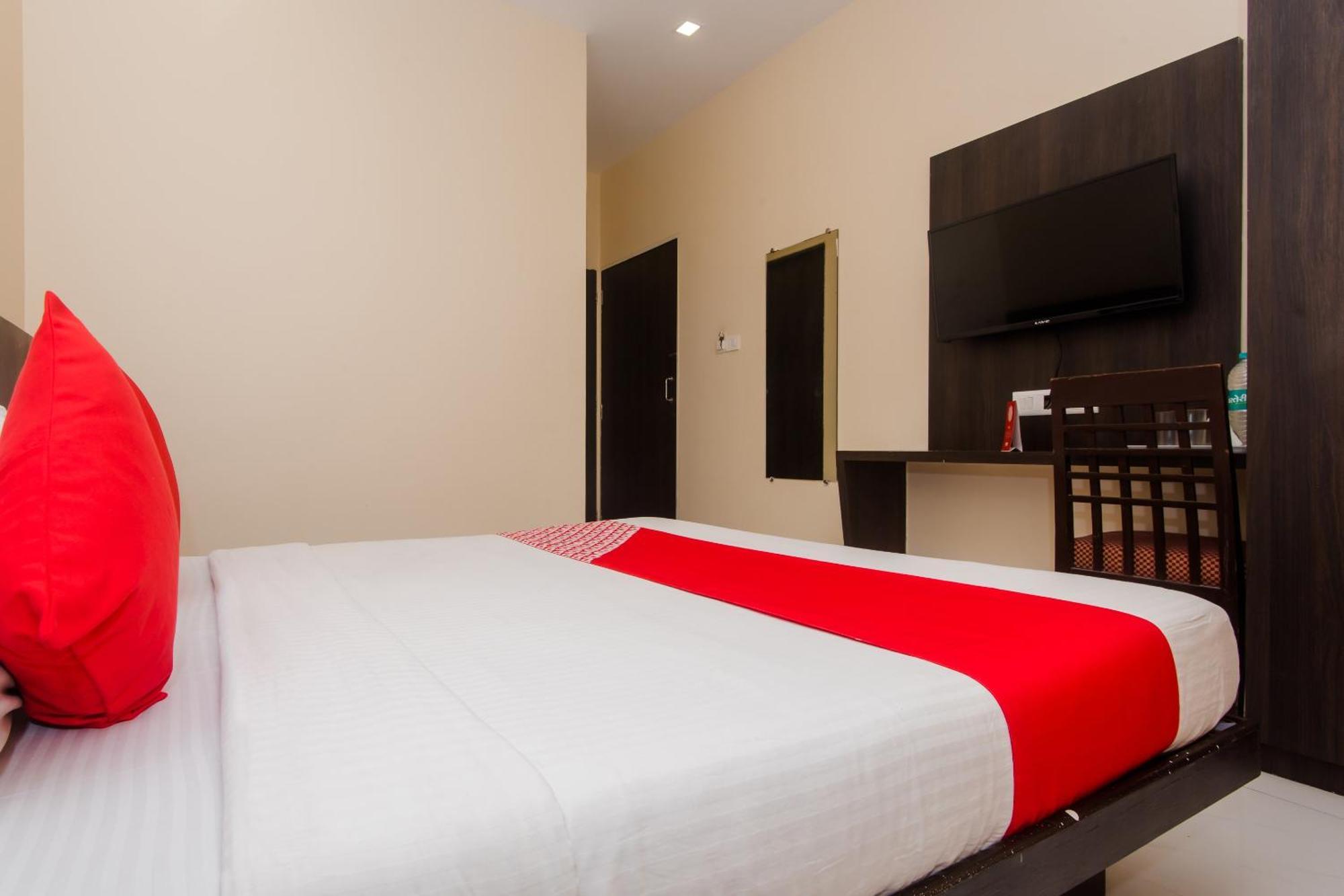 Hotel O Alfa Grand Near Chhatrapati Shivaji International Airport