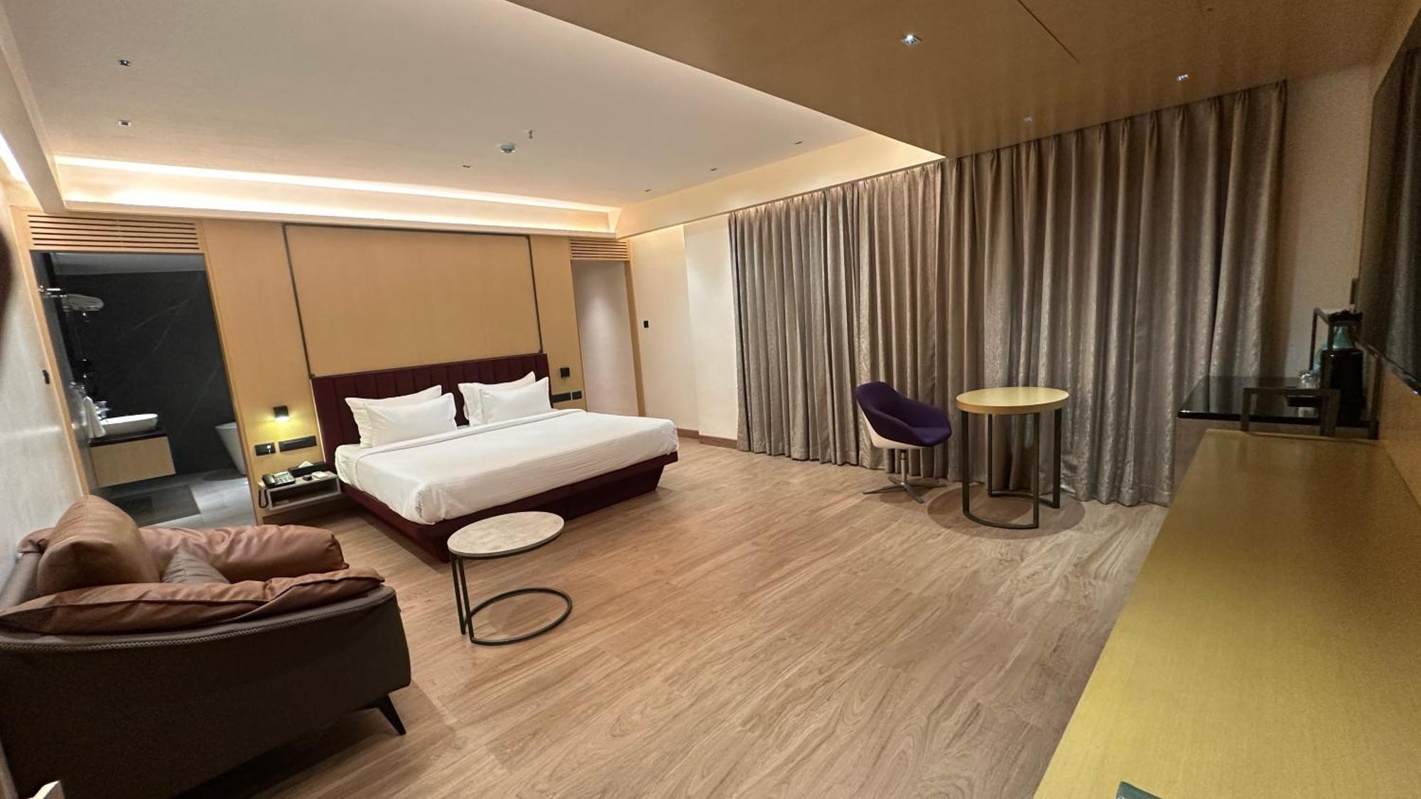 Hotel 37th Crescent Navi Mumbai